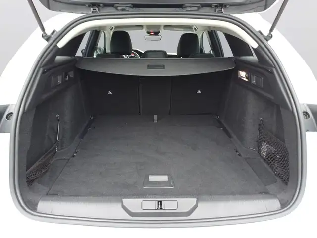 Peugeot 308 view 7