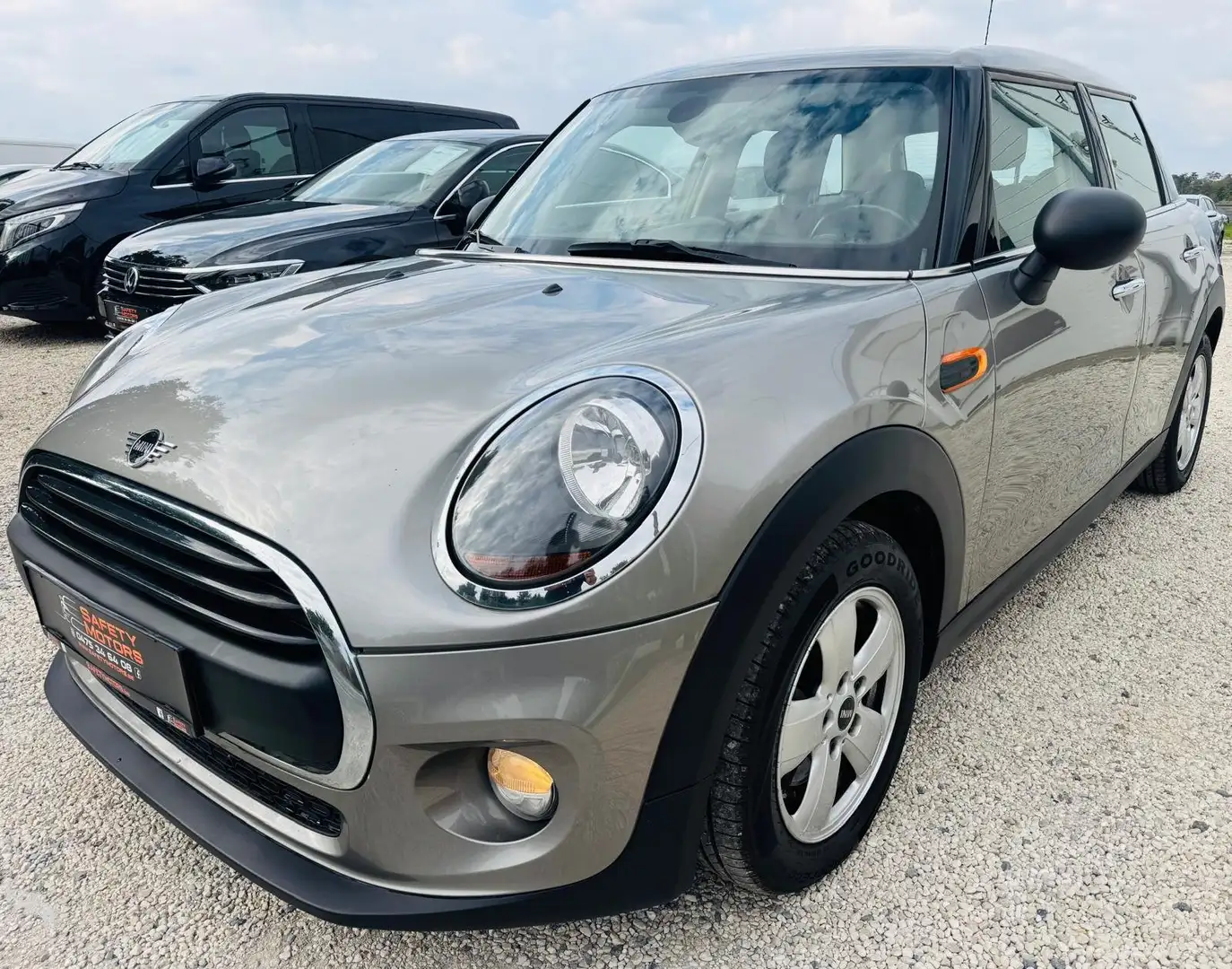 MINI One Mini 1.2 One OPF GPS AIRCO EURO6D Garantie12Mois Zilver - 1