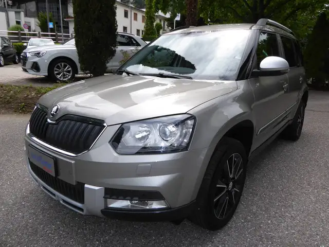 Skoda Yeti Yeti 2.0 tdi Adventure 4x4 110cv *GANCIO*