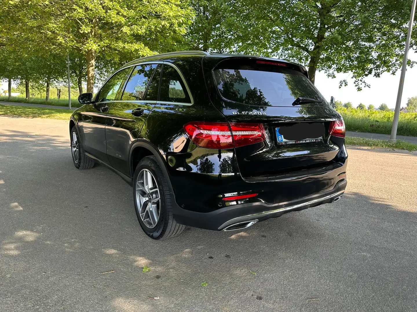 Mercedes-Benz GLC 220 D 4-MATIC PACK AMG CUIR CLIM GPS CAMERA A VOIR... Noir - 2