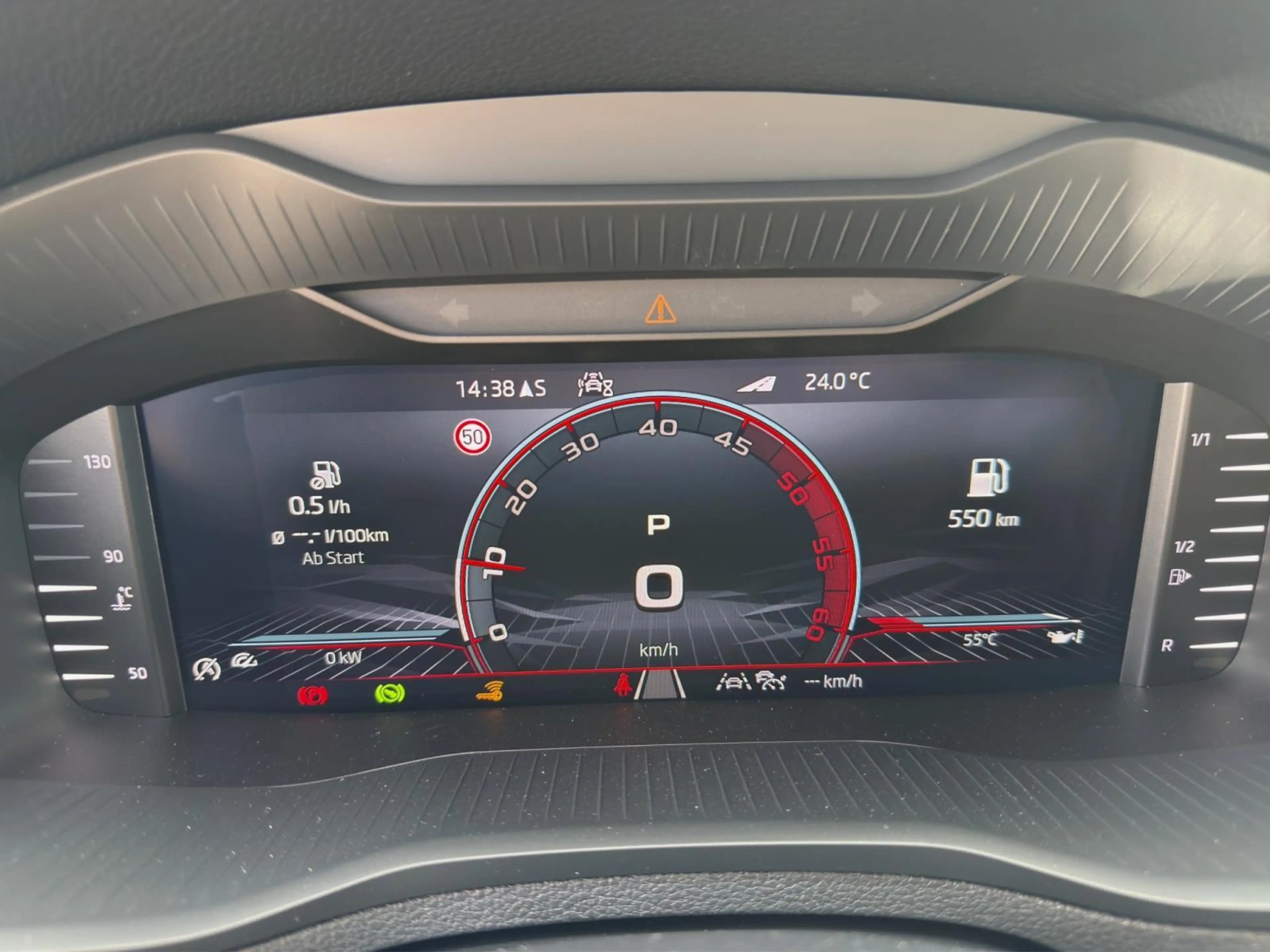 Skoda Karoq Sportline — photo 12