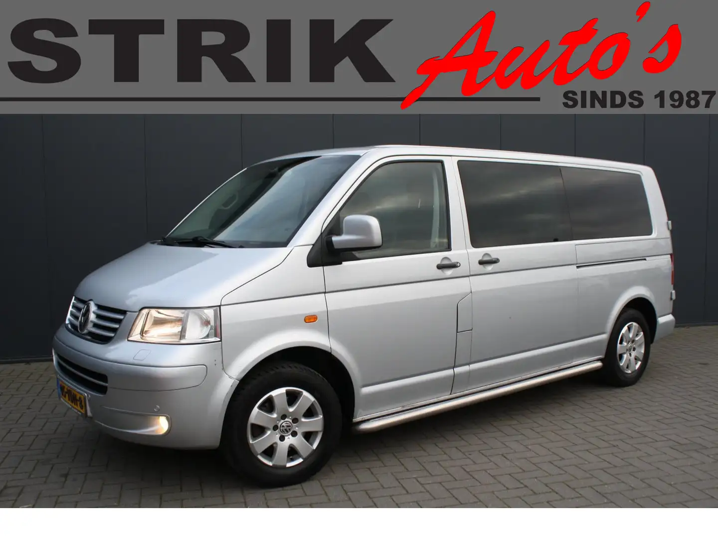 Volkswagen Transporter 2.5 TDI 340 Comfortline DC SILVER EDITION - AUTOMA Plateado - 1