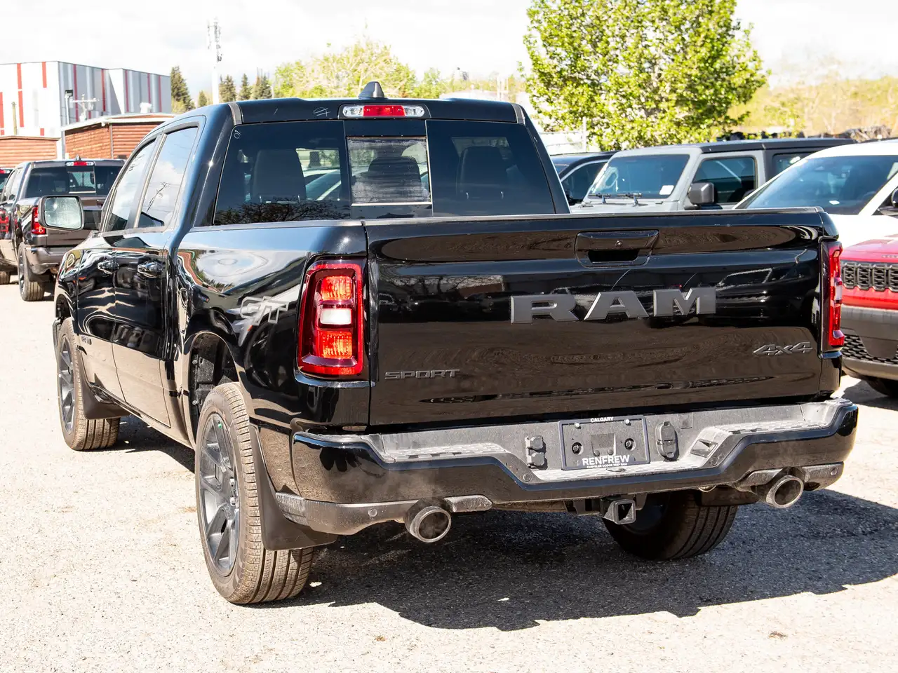 RAM 1500 снимка RAM 1500