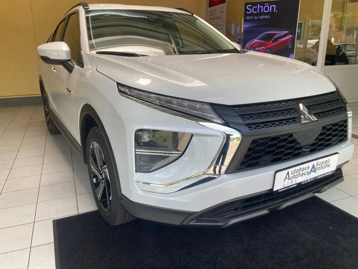 Mitsubishi Eclipse Cross Basis Hybrid 4WD Weiß - 1