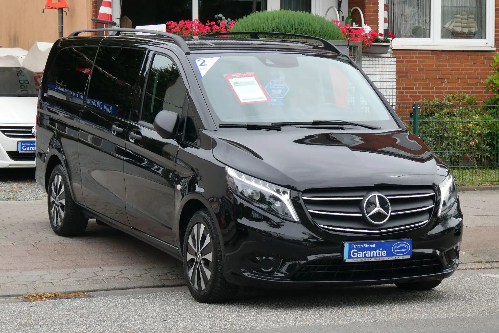 Mercedes-Benz Vito 119 CDI SELECT Kompakt LANG 1.Hand LED 9G Schwarz - 1