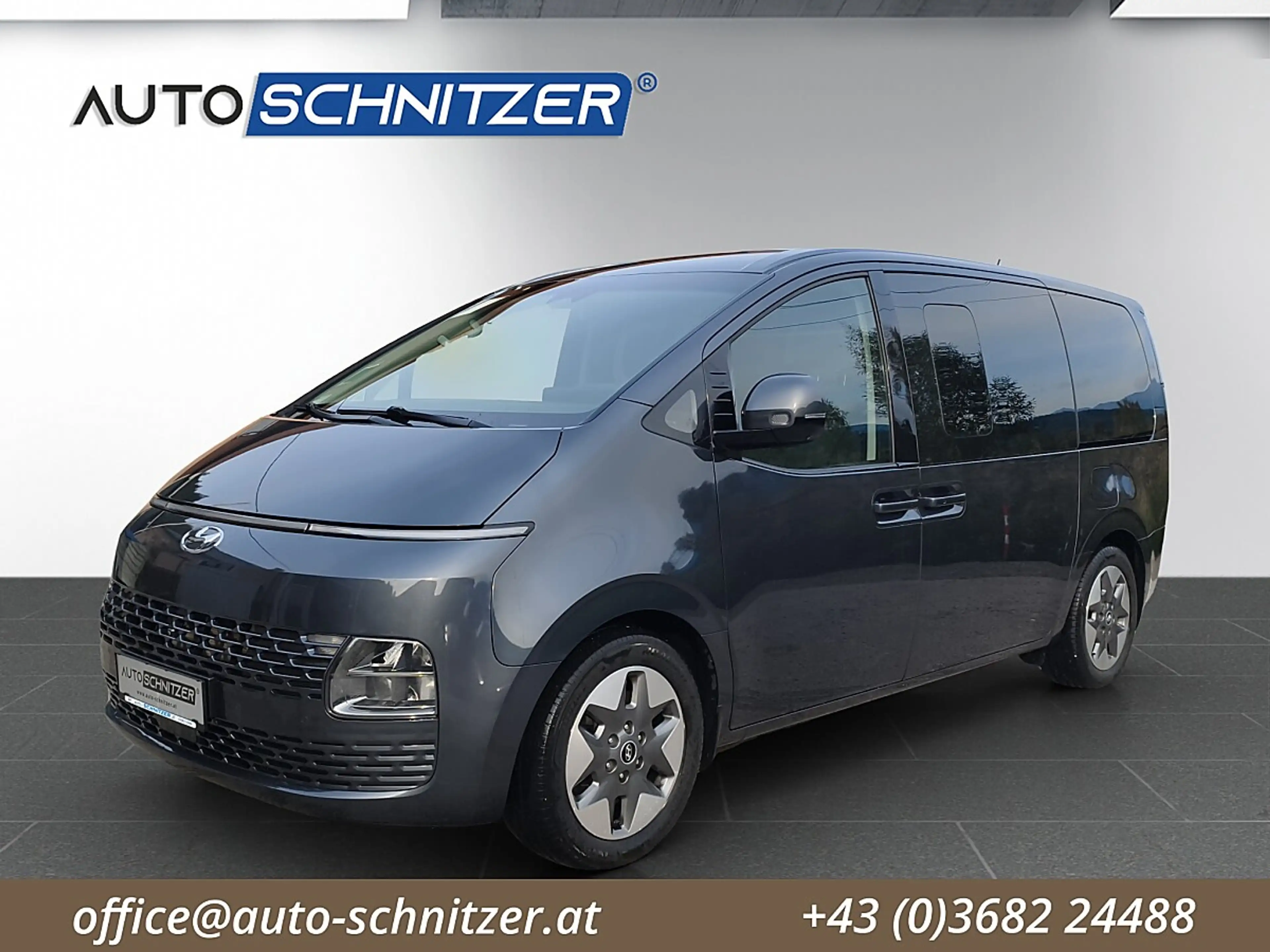 Hyundai STARIA Staria Bus 2,2 CRDi Trend Line 4WD 9 Sitze DCT ...