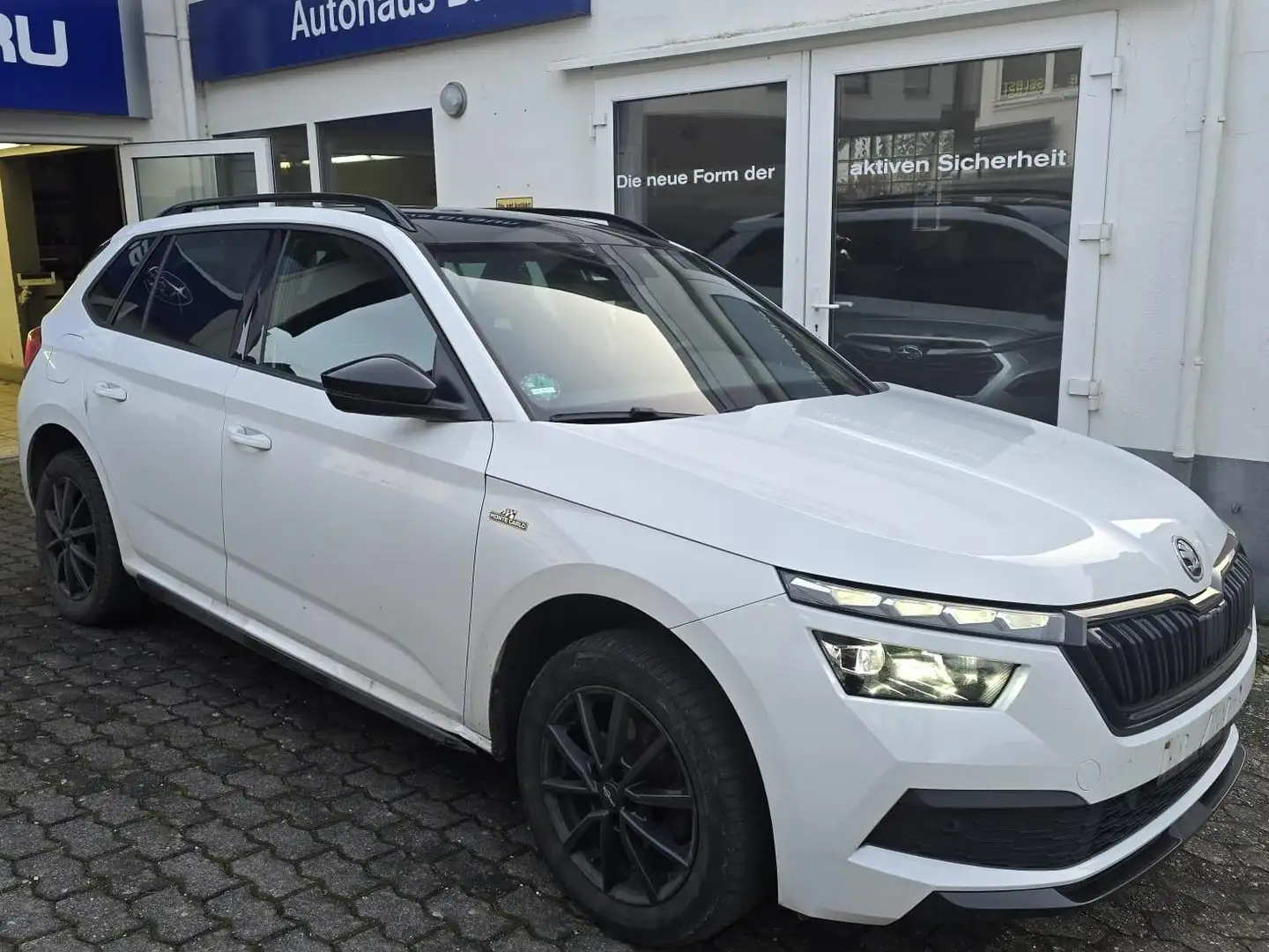 Skoda Kamiq Kamiq 1.5 TSI Monte Carlo *AHK* Weiß - 1