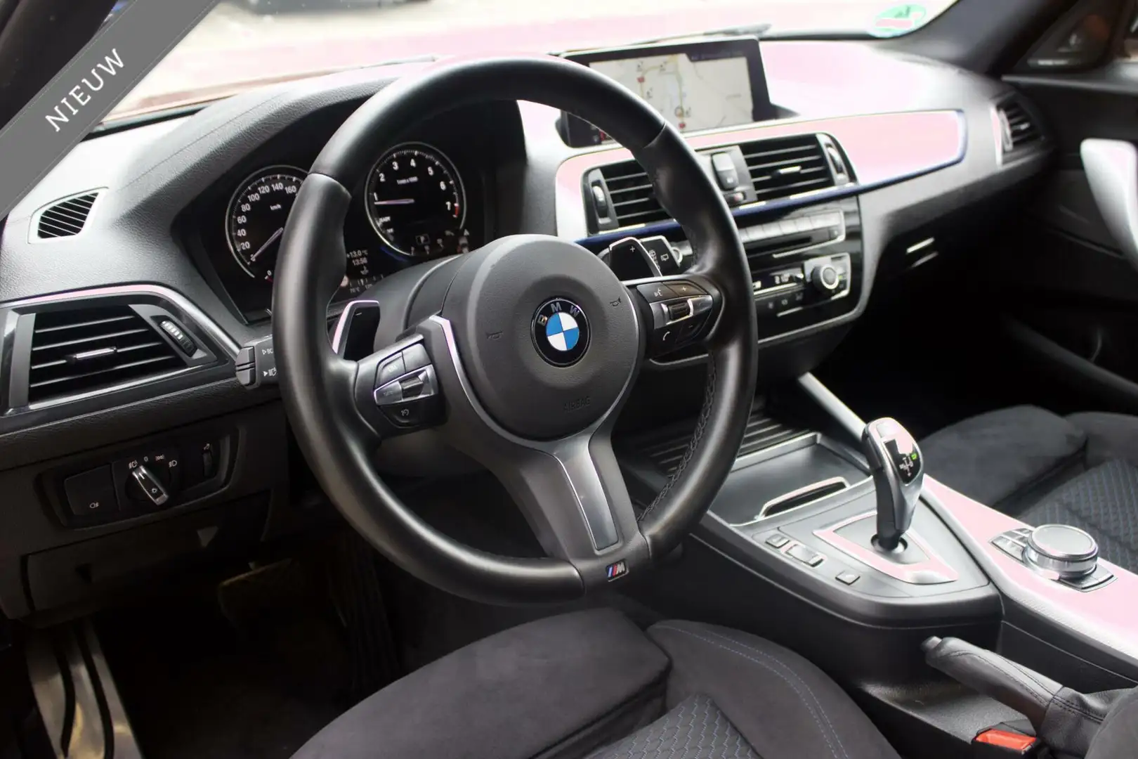 BMW 140 1-serie M140i Shadow | Alcantara - RWD - Navi Prof Oranžová - 2