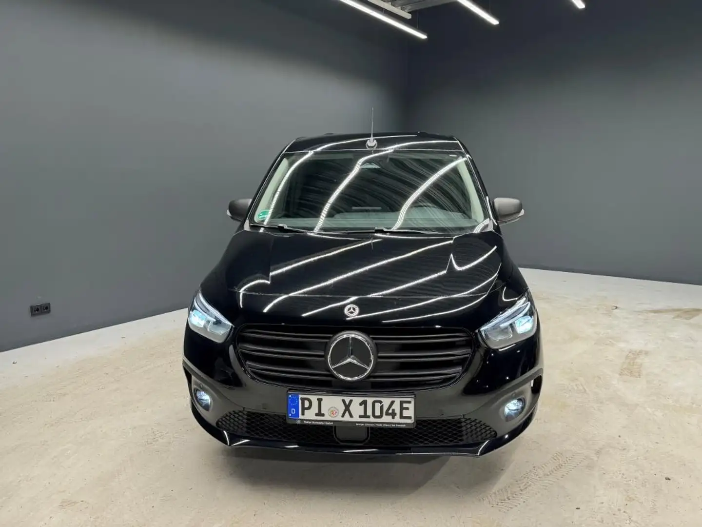 Mercedes-Benz Citan e Pro +MBUX+KAMERA+NAVI+AHK+DAB+AUT+SHZ Schwarz - 2