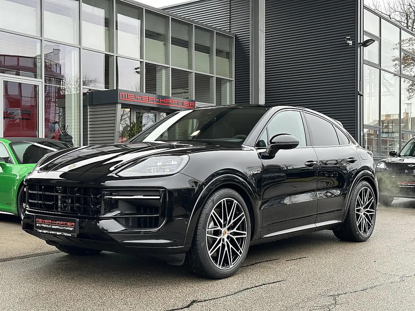 Porsche Cayenne Coupe III S E-Hybrid Black Edition Aut. / Carbo... Schwarz - 2