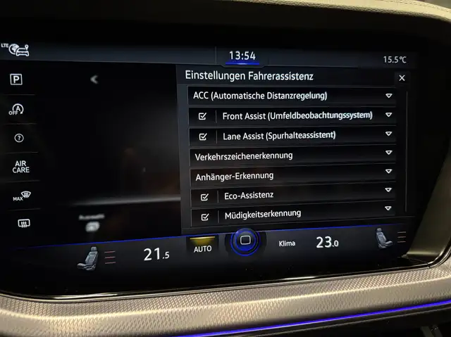 Volkswagen Touareg view 19