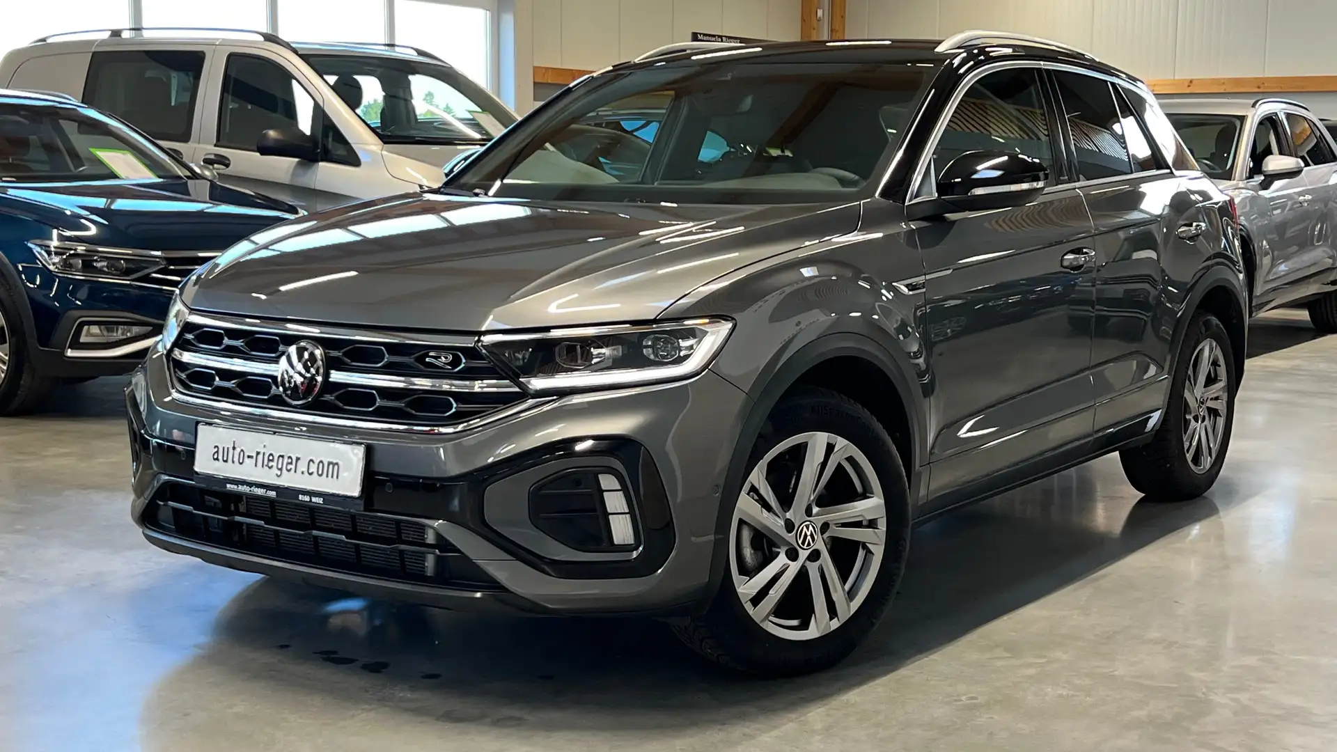 Volkswagen T-Roc R-Line DSG ACC, IQ-LED, Kamera, AHK Grau - 2