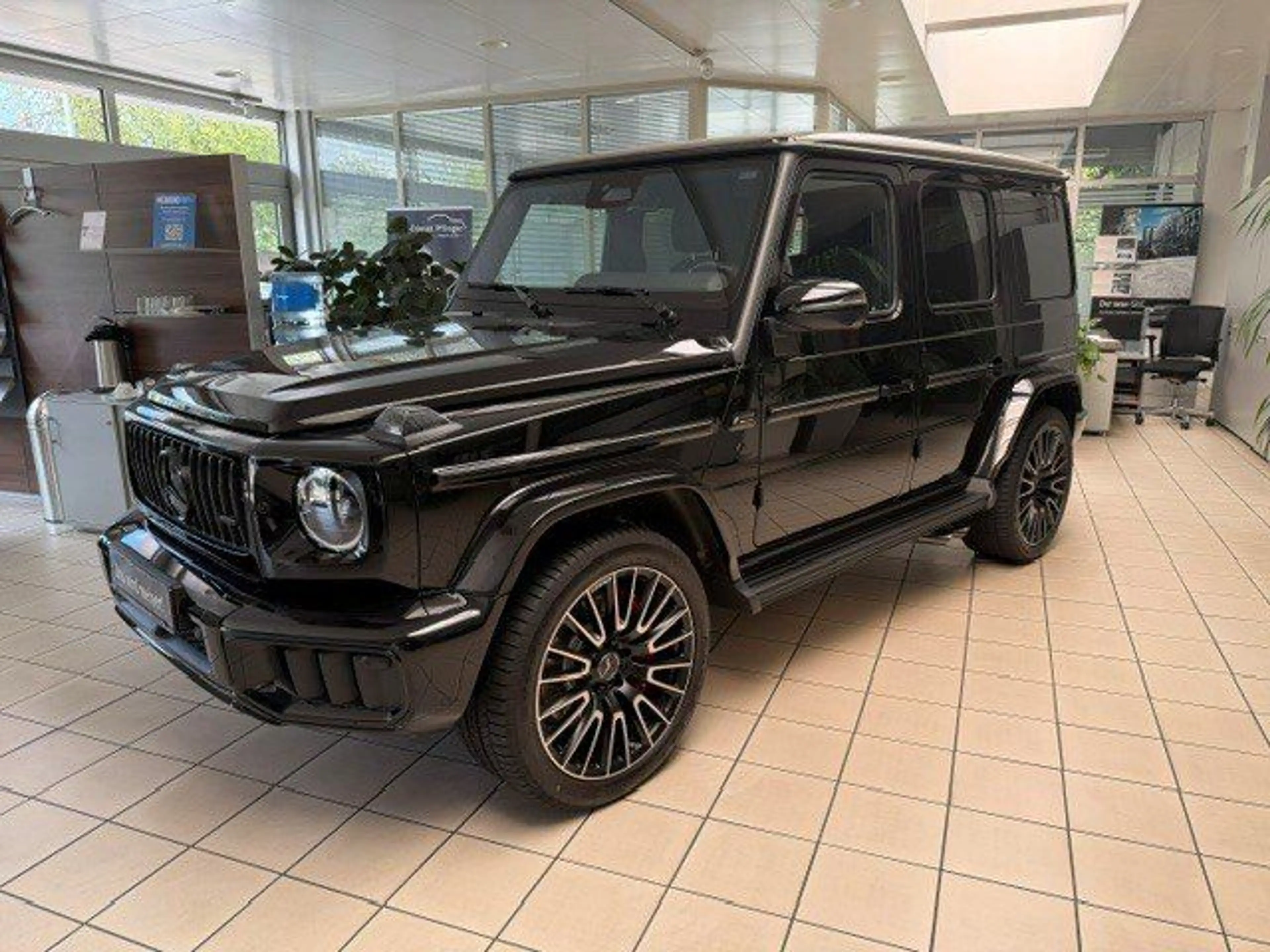 Mercedes-Benz G 63 AMG Mercedes-AMG G 63*Active Ride*Night II*Superior* — photo 12