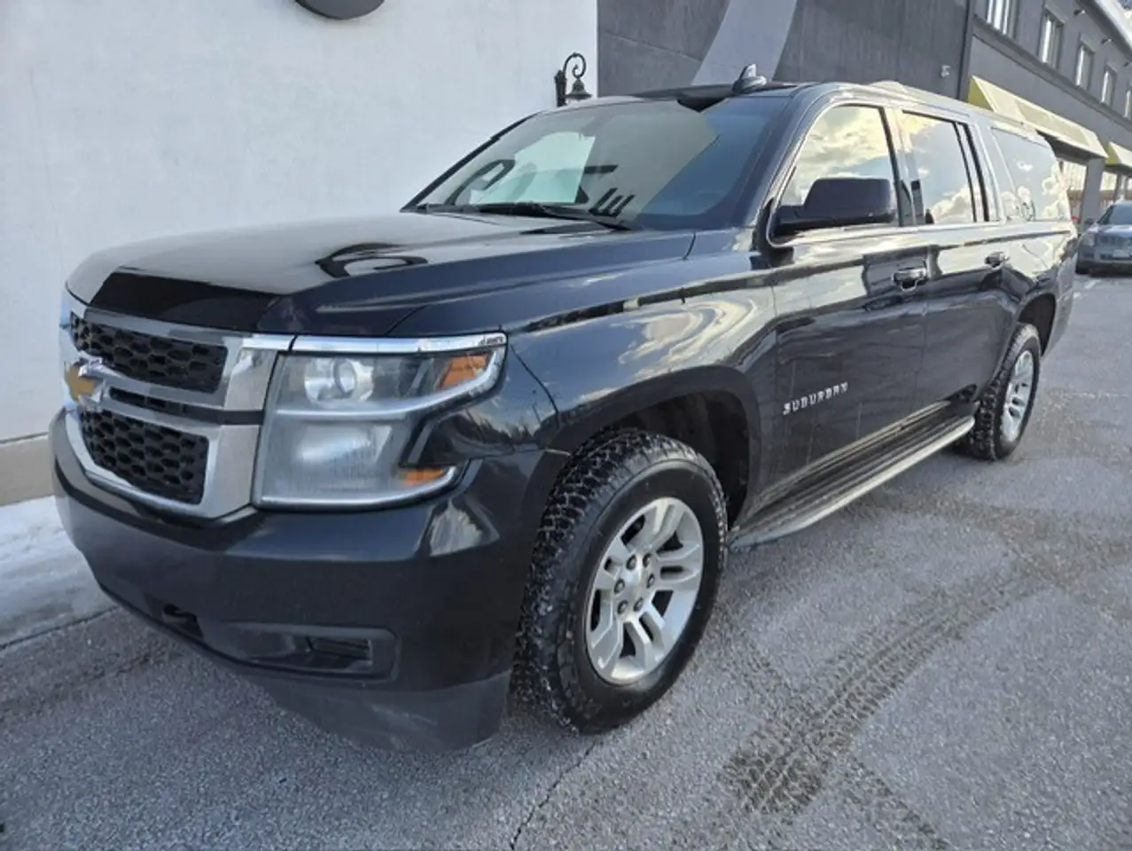 Chevrolet Suburban снимка Chevrolet Suburban