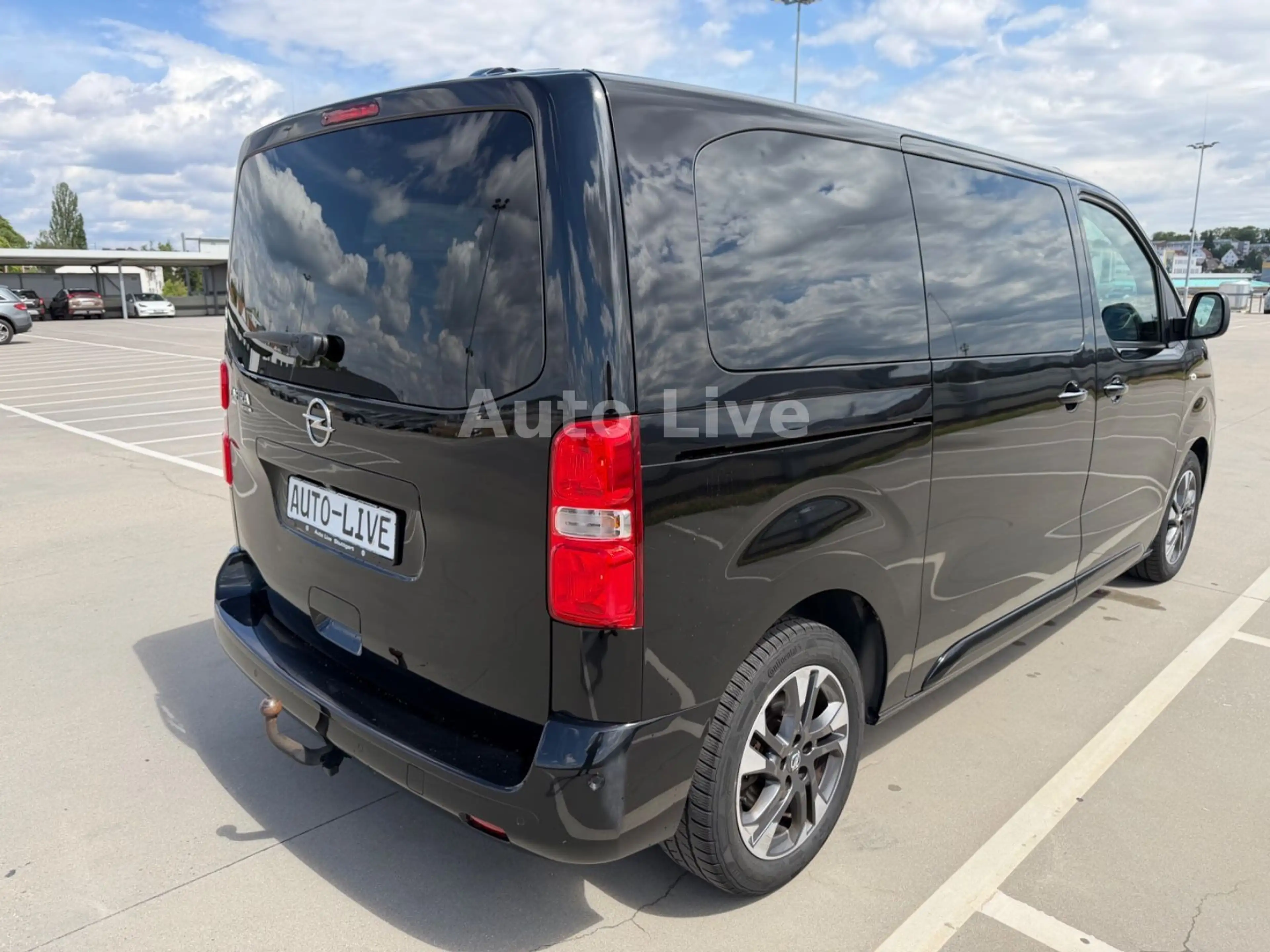 Opel Zafira Life TourerM 2.0 CDTi*AUTO*NAVI*LED*LEDER — photo 4