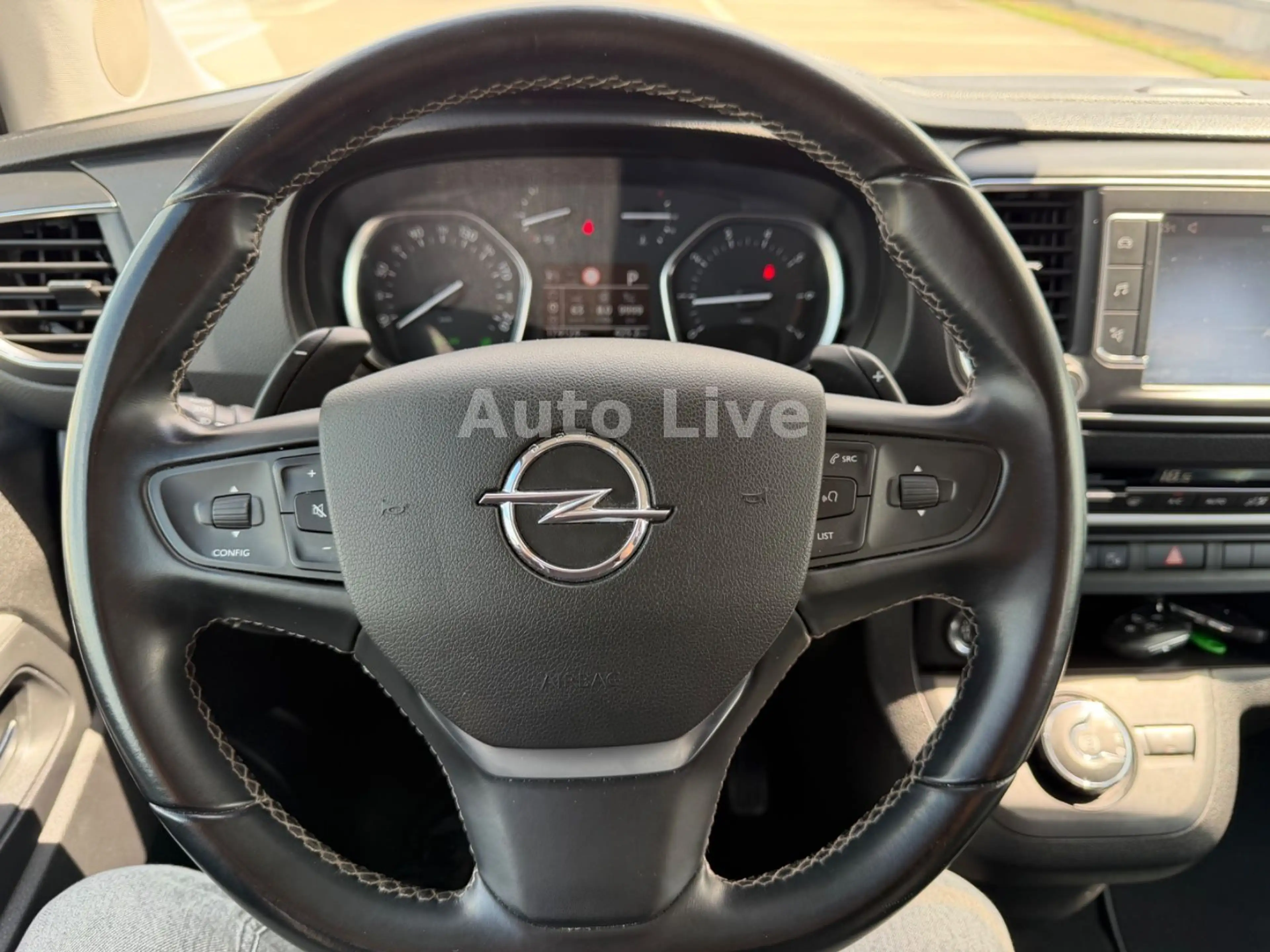 Opel Zafira Life TourerM 2.0 CDTi*AUTO*NAVI*LED*LEDER — photo 11