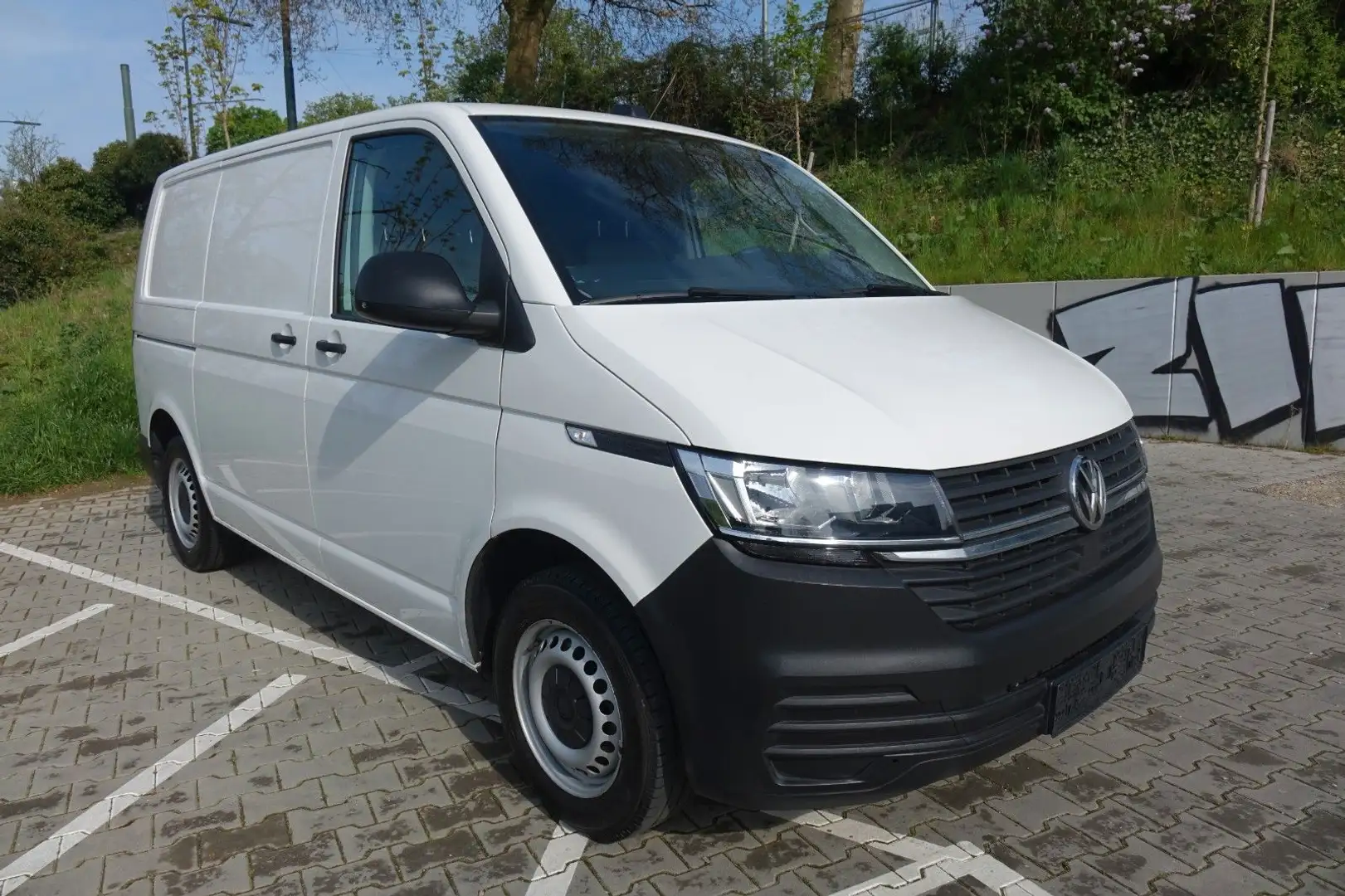 Volkswagen T6 Transporter T6.1 Kasten 2,0 TDI AHK1handPDC Blanco - 1