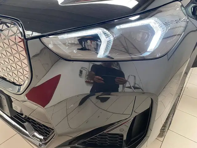 BMW Ix1 view 13