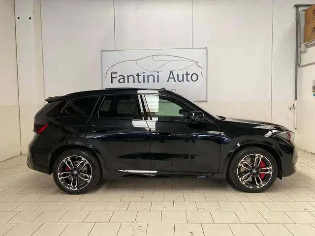 BMW Ix1 view 2