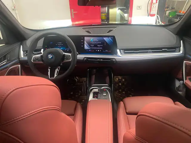 BMW Ix1 view 7