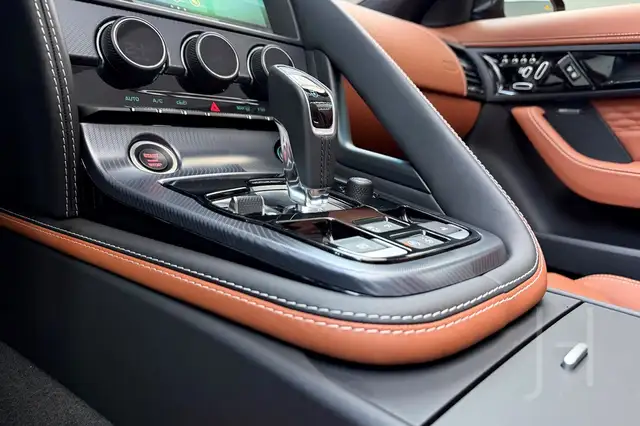 Jaguar F-Type P 450 AWD Cabrio Ansicht 9