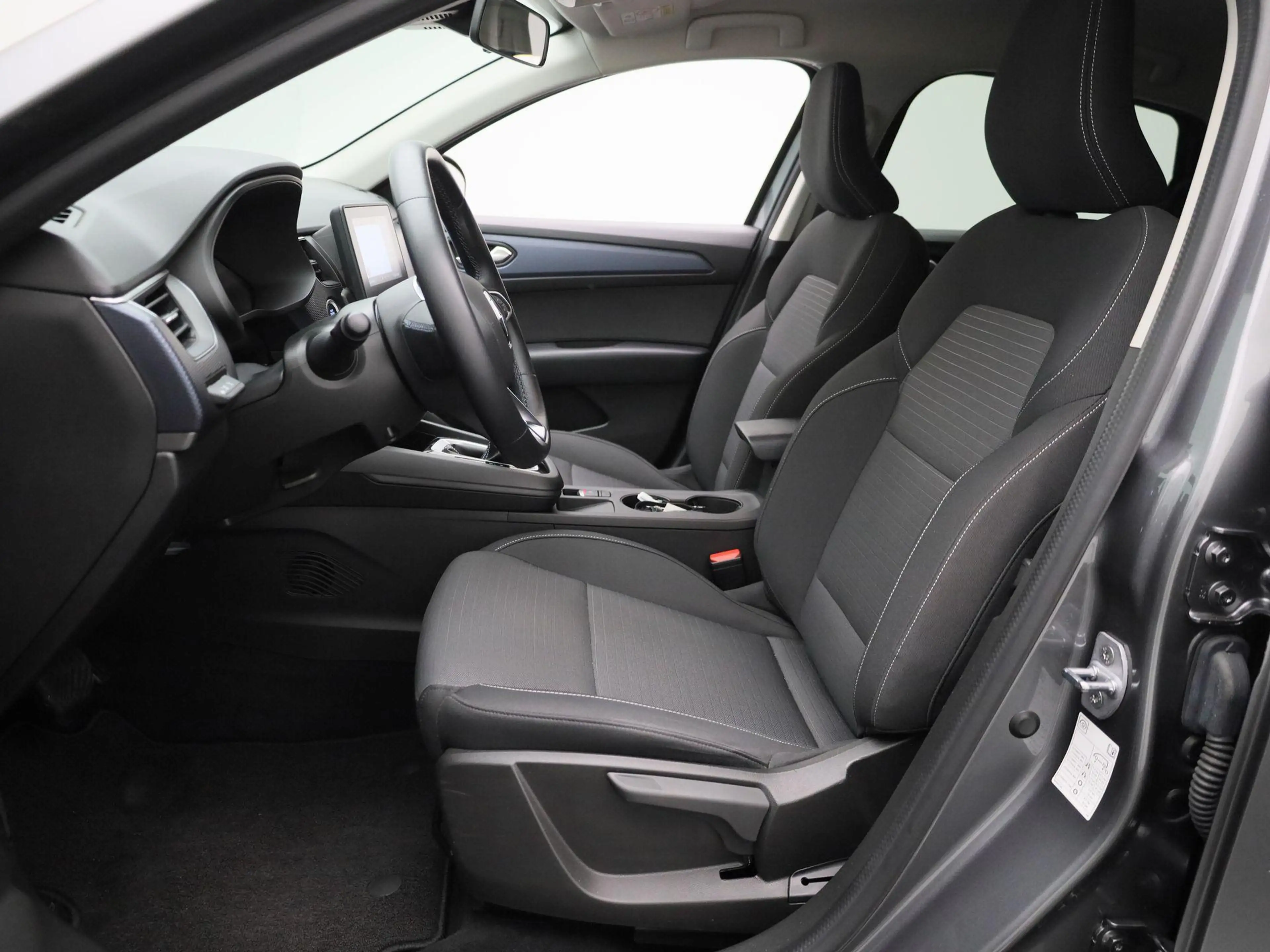 Renault Arkana 1.6 E-Tech hybrid 145 evolution | TREKHAAK | CAMER — photo 10