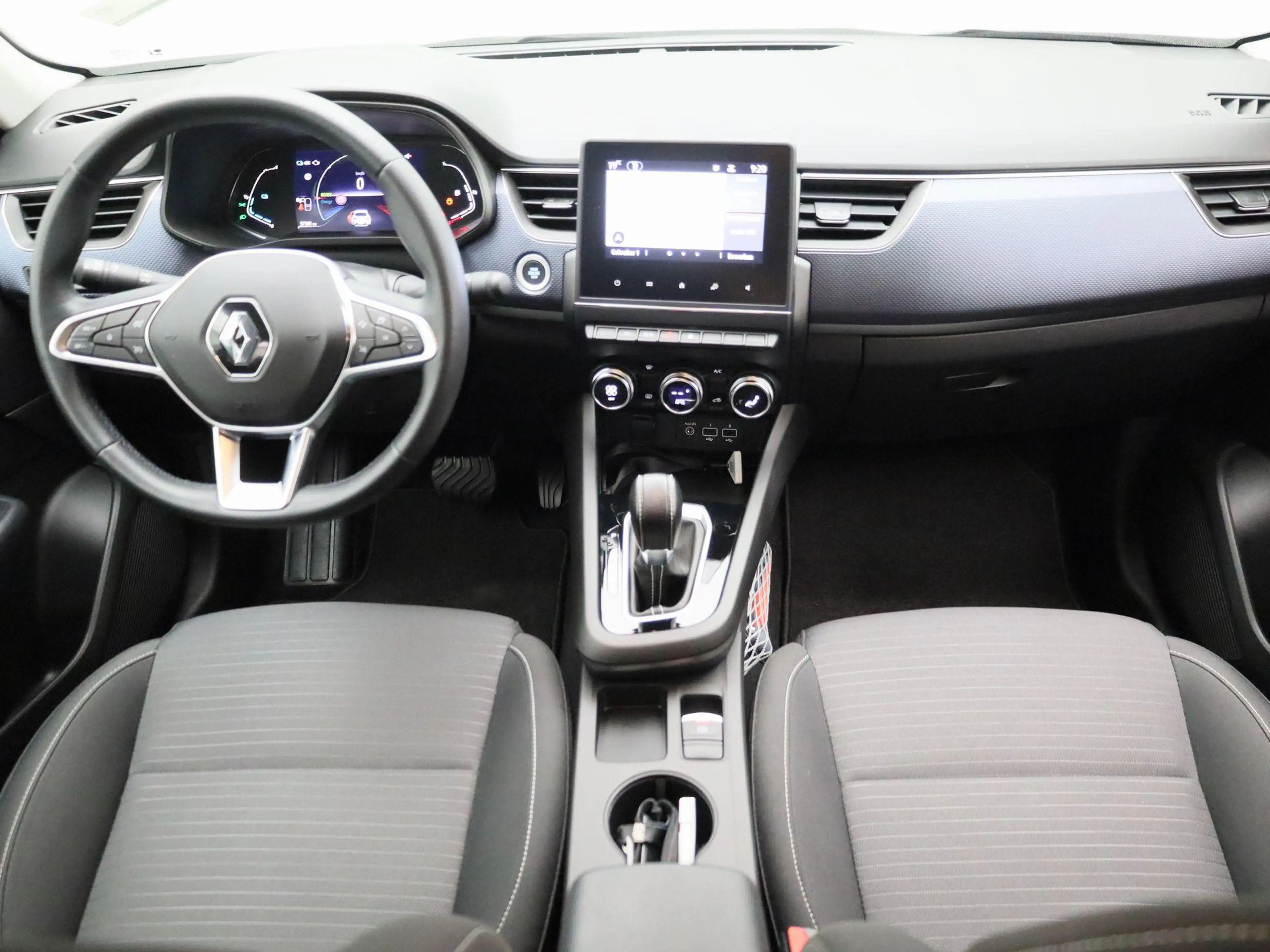 Renault Arkana 1.6 E-Tech hybrid 145 evolution | TREKHAAK | CAMER — photo 8