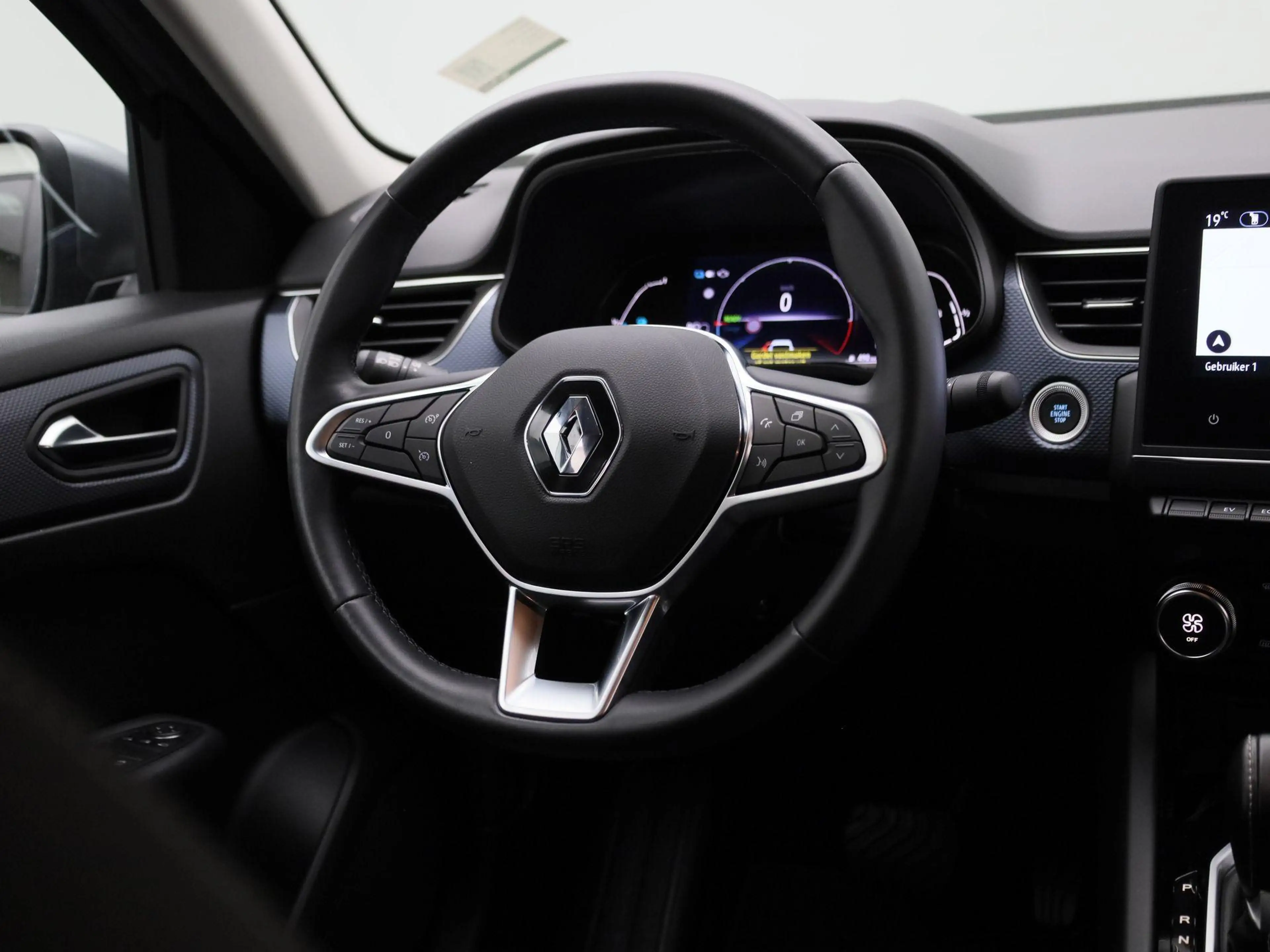 Renault Arkana 1.6 E-Tech hybrid 145 evolution | TREKHAAK | CAMER — photo 9