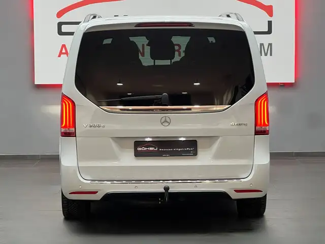 Mercedes-Benz V-Class view 6