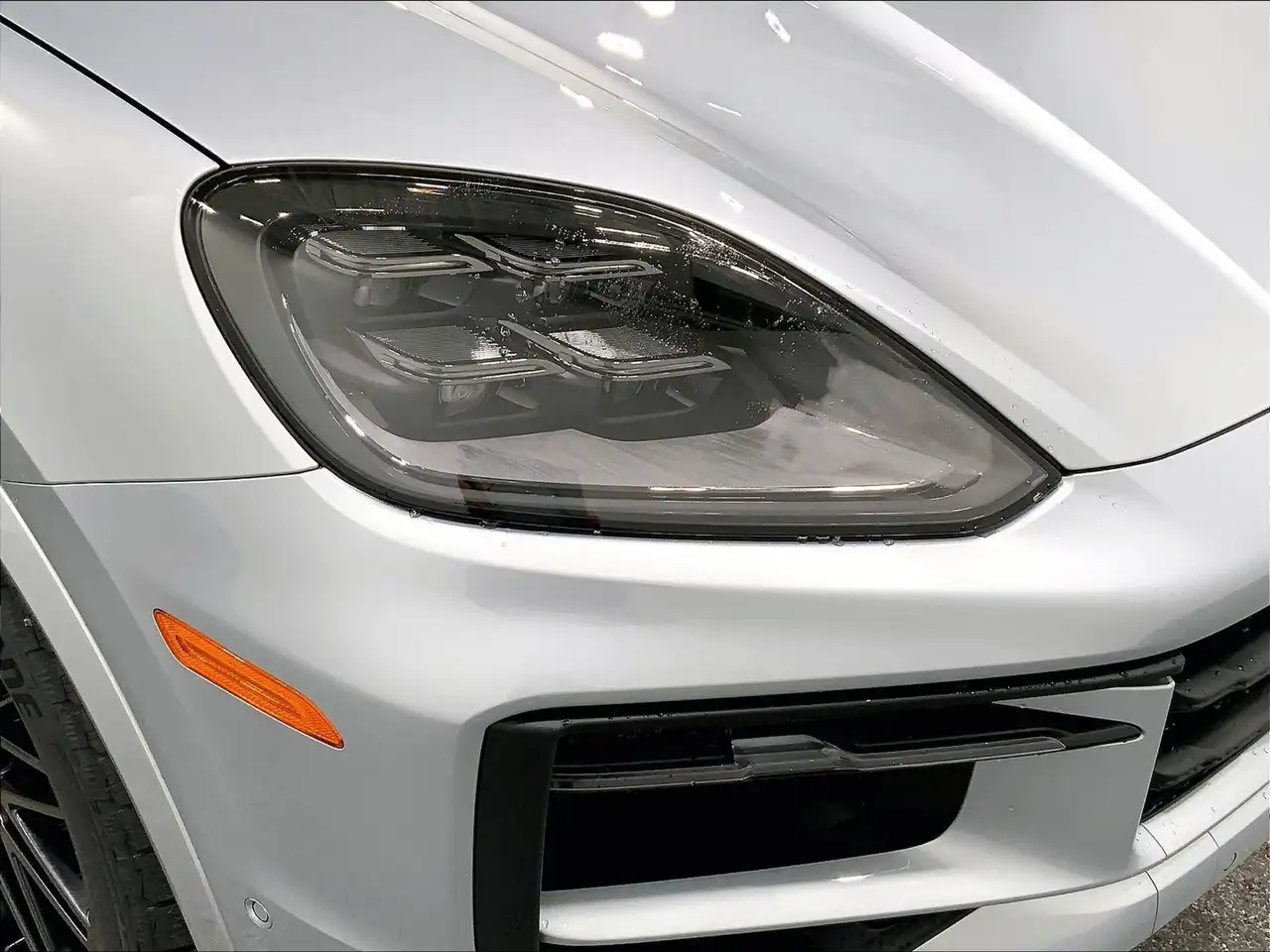 Porsche Cayenne снимка Porsche Cayenne