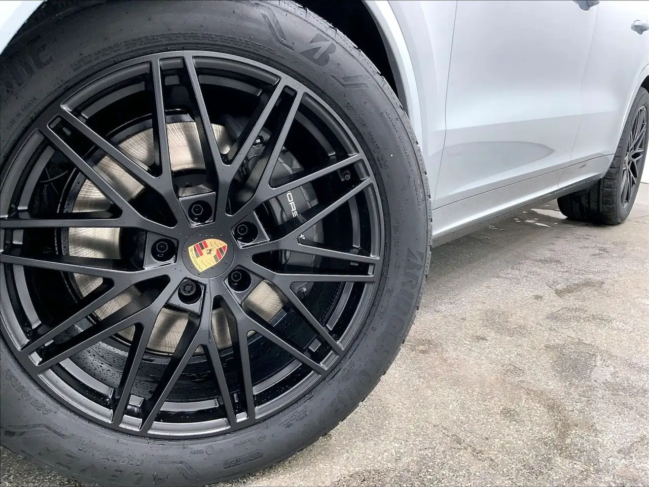 Porsche Cayenne снимка Porsche Cayenne