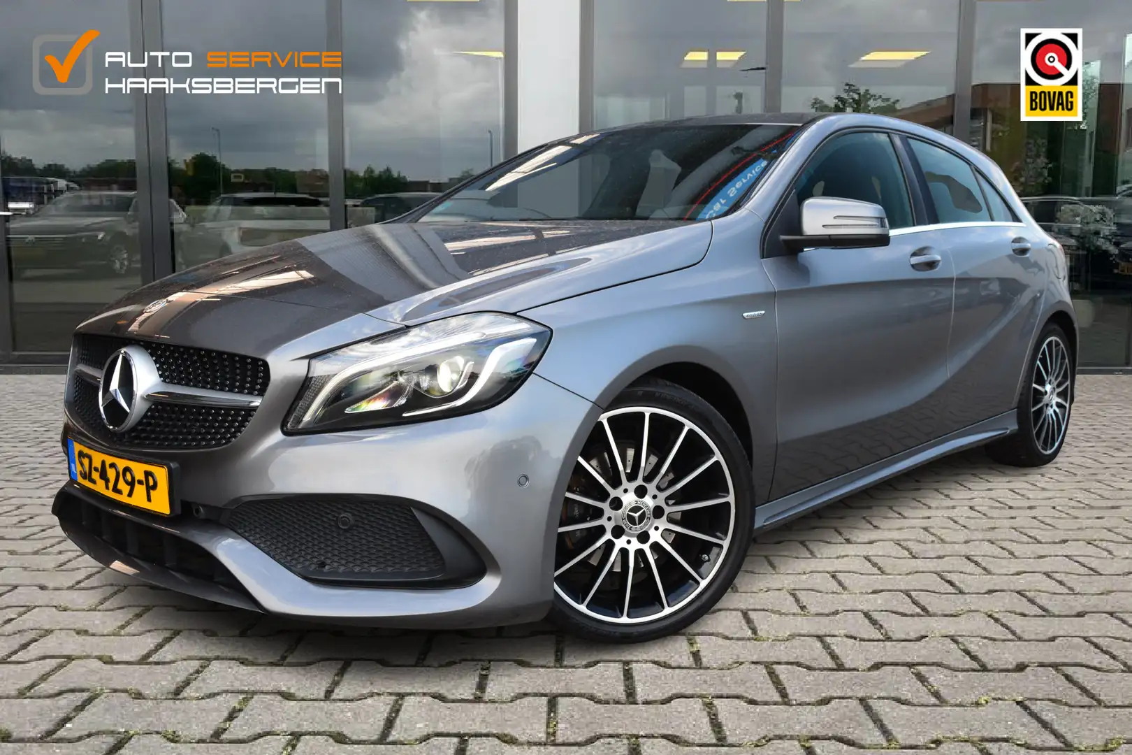 Mercedes-Benz A 160 AMG | 18 Inch | Camera | LED | Grijs - 1