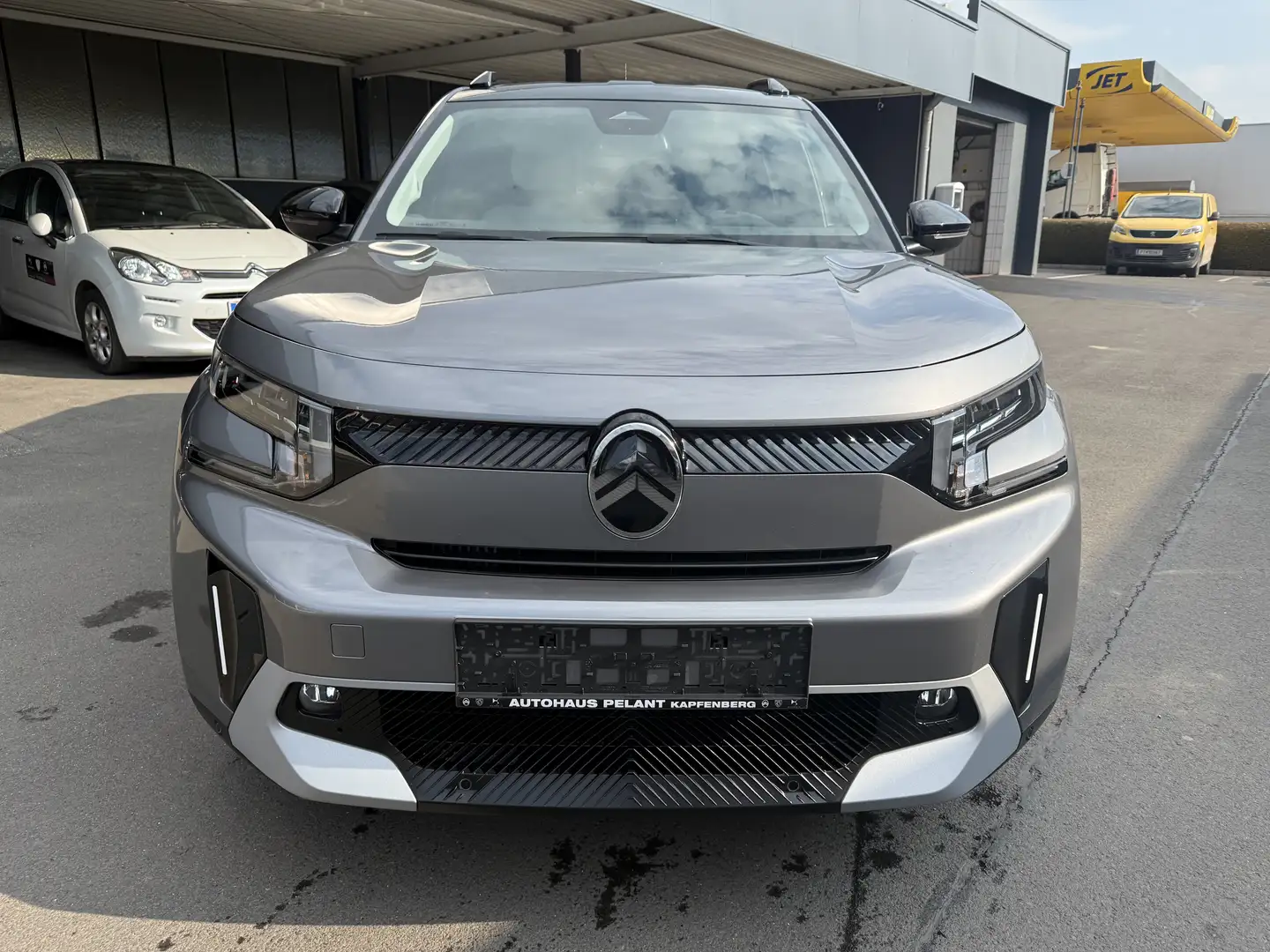 Citroen C3 Aircross Hybrid 145 MAX Grau - 2