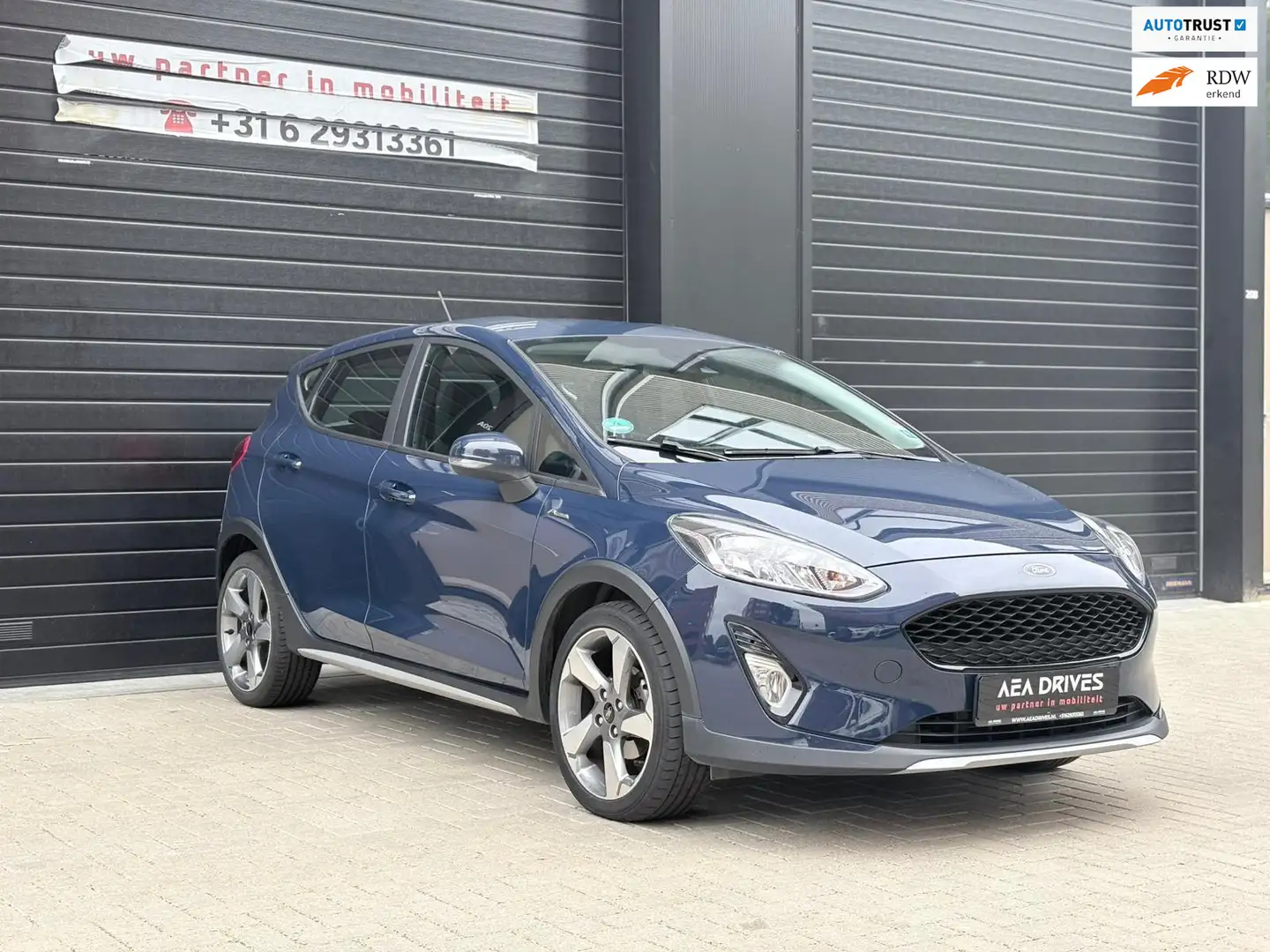 Ford Fiesta 1.0 EcoBoost Active Bleu - 1