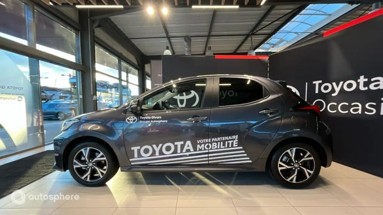 Toyota Yaris Yaris — photo 8