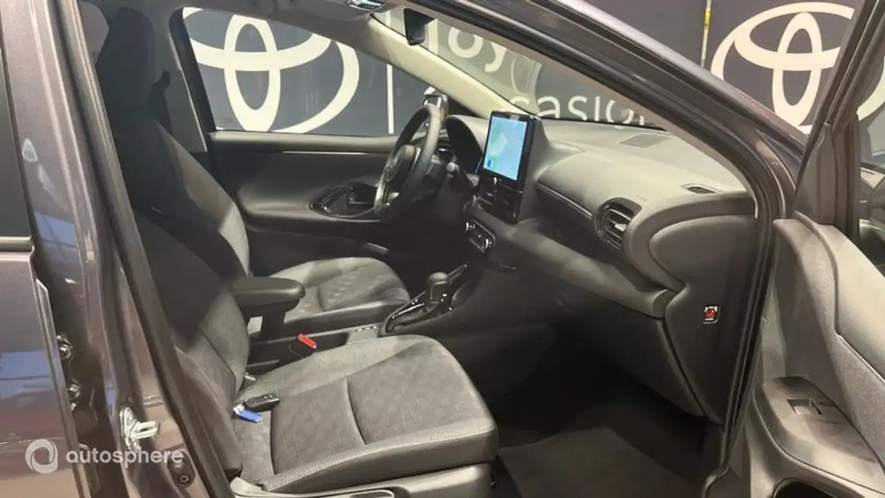 Toyota Yaris Yaris — photo 15