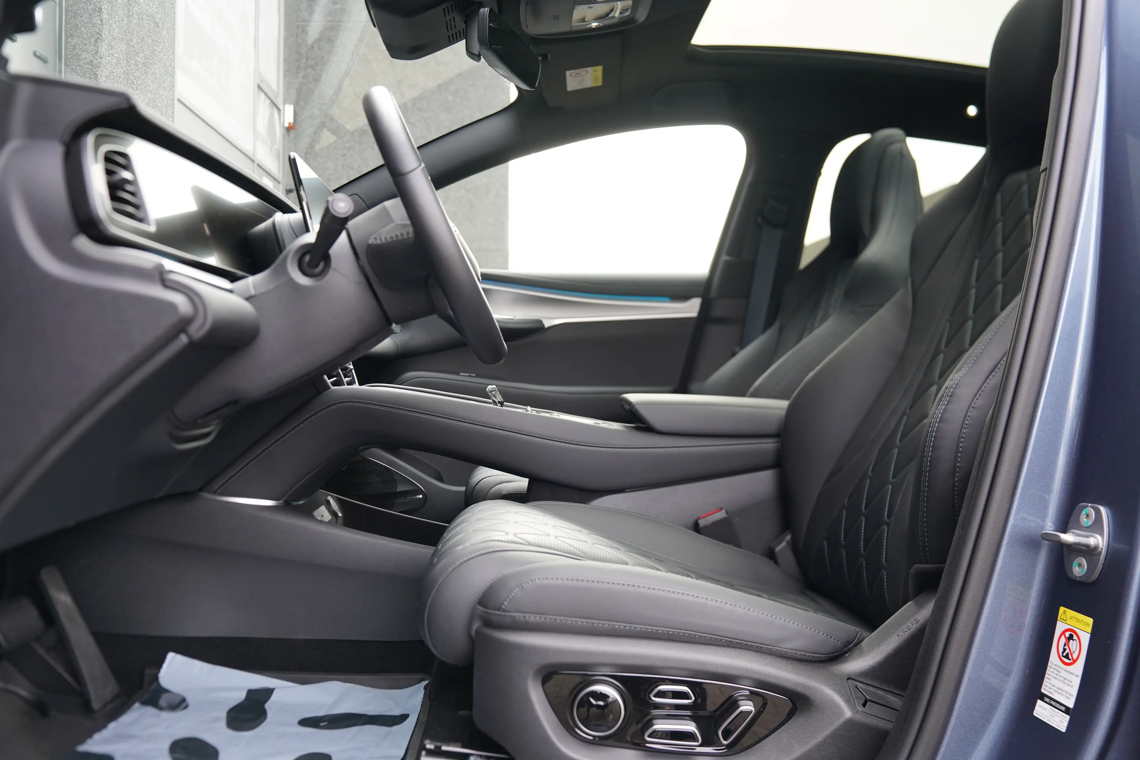 BYD Sealion 7 Excellence AWD * 91 kWh / HUD / PANO / 360° * — photo 3
