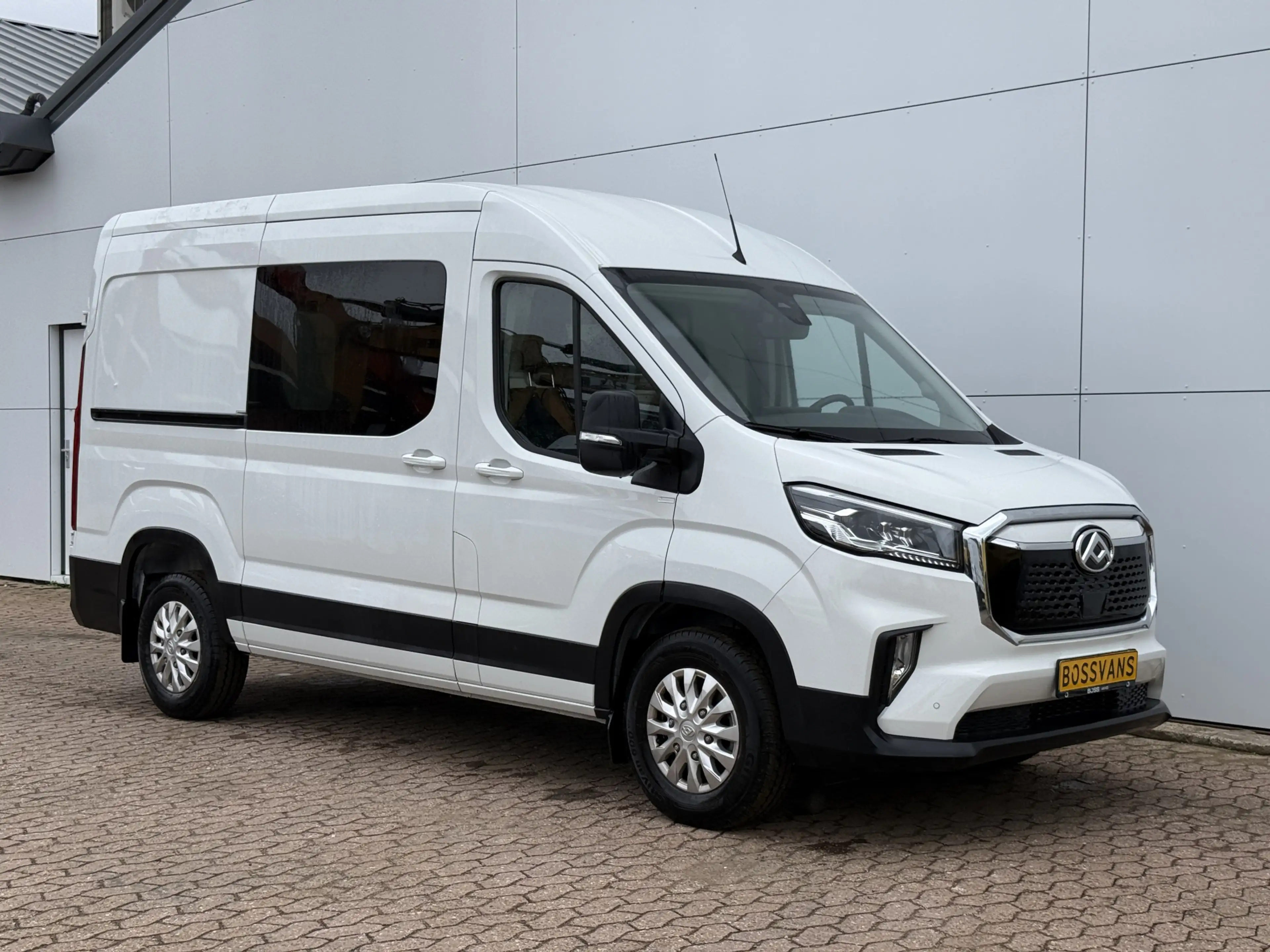 Maxus eDeliver 9 77kWh 204PK Nieuw model! L2H2 Glaspack/Camper 300k — photo 5