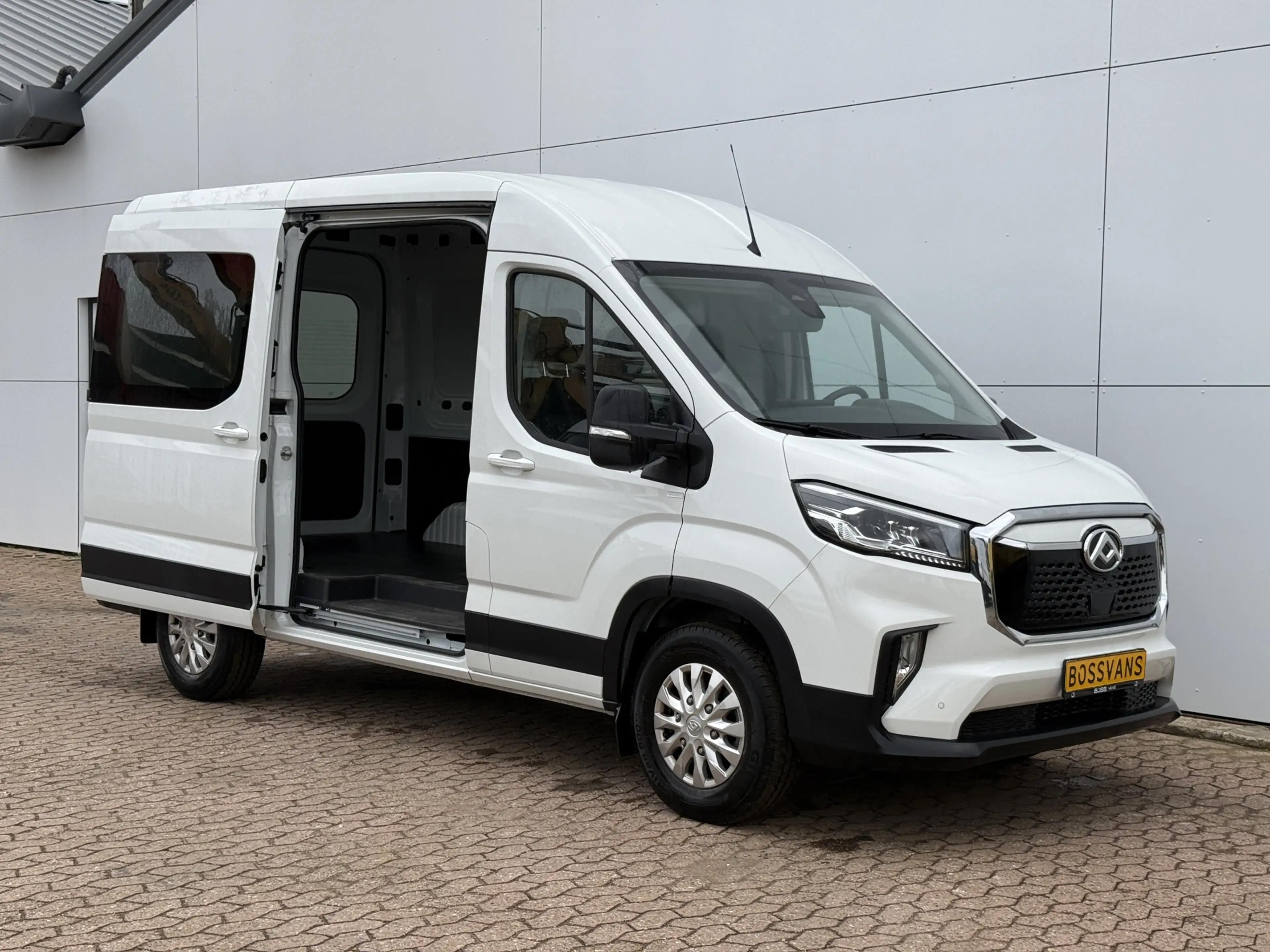 Maxus eDeliver 9 77kWh 204PK Nieuw model! L2H2 Glaspack/Camper 300k — photo 6