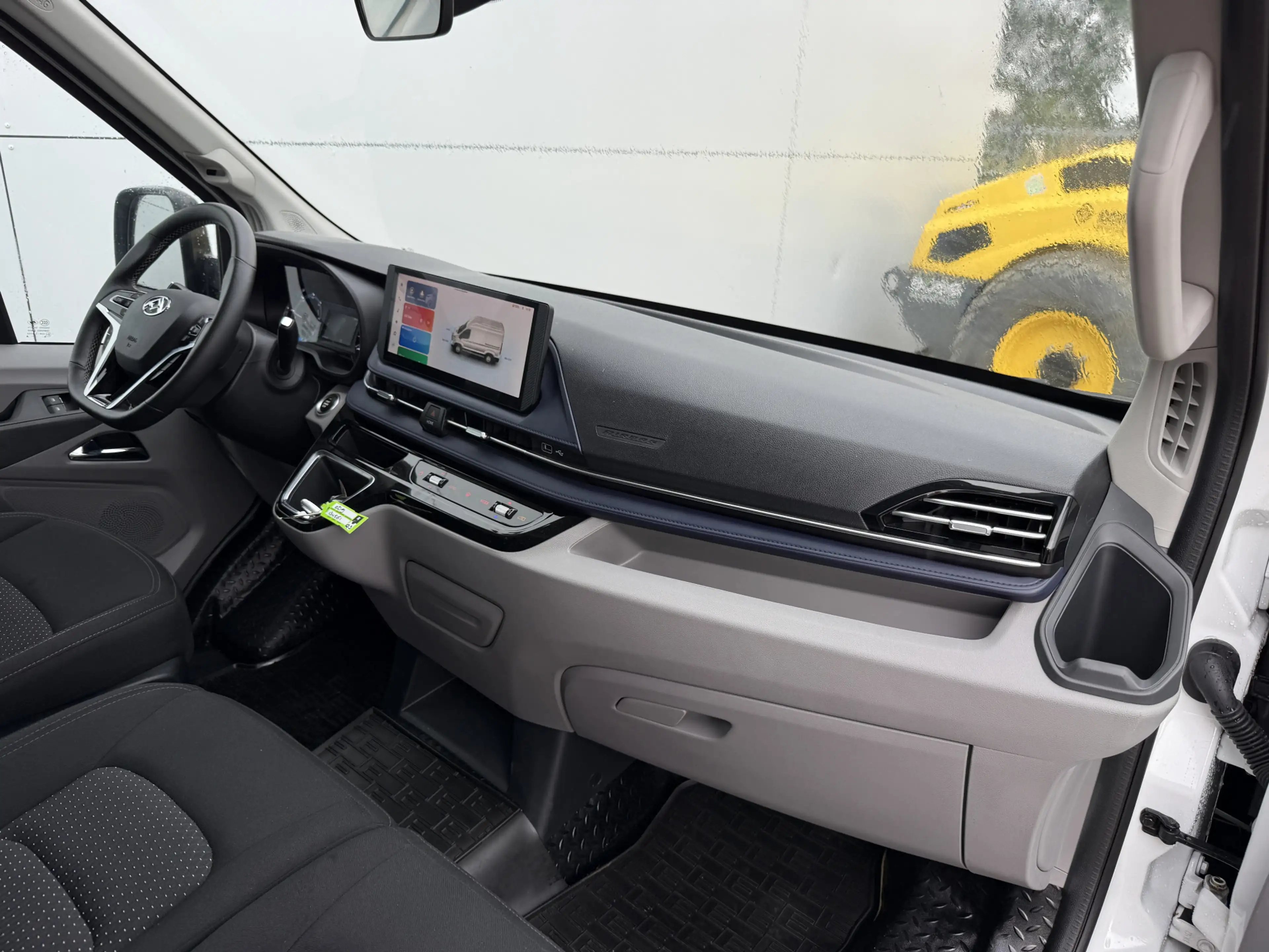 Maxus eDeliver 9 77kWh 204PK Nieuw model! L2H2 Glaspack/Camper 300k — photo 9