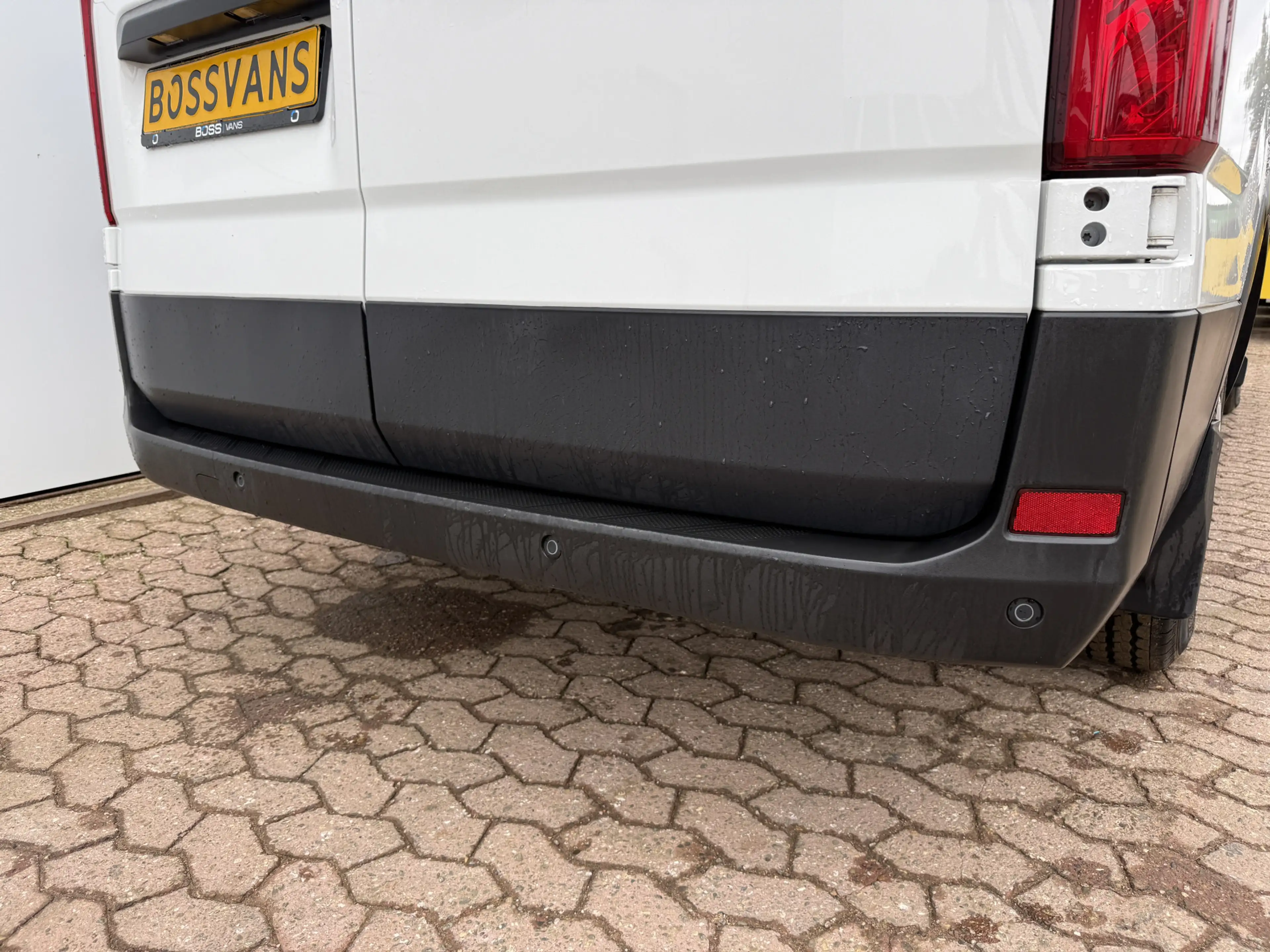Maxus eDeliver 9 77kWh 204PK Nieuw model! L2H2 Glaspack/Camper 300k — photo 17