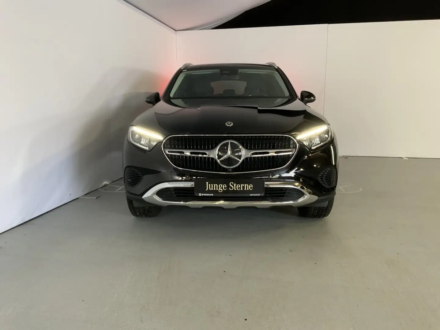 Mercedes-Benz GLC 300 GLC 300 de 4M AVANTGARDE AHK WinterPak Totwinkel Schwarz - 2