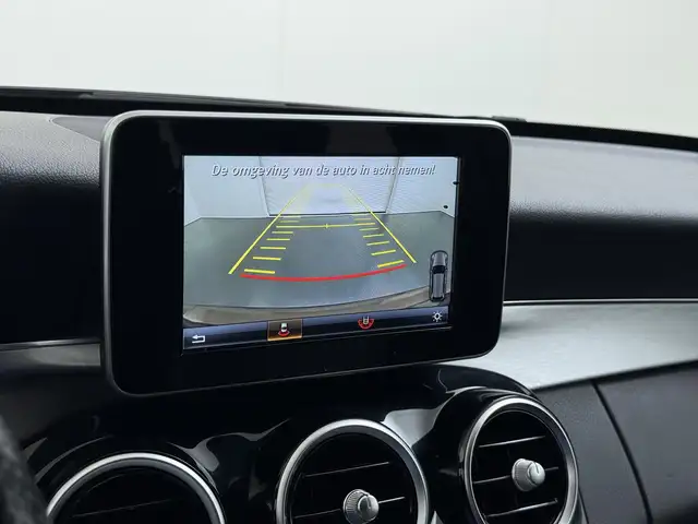 Mercedes-Benz C-Class view 12