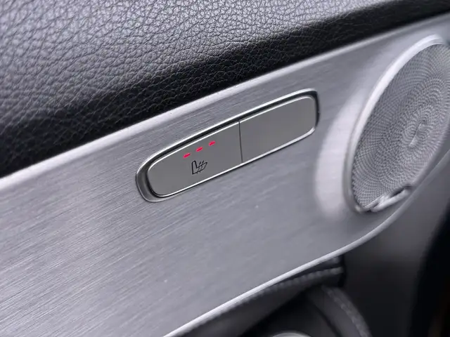 Mercedes-Benz C-Class view 20