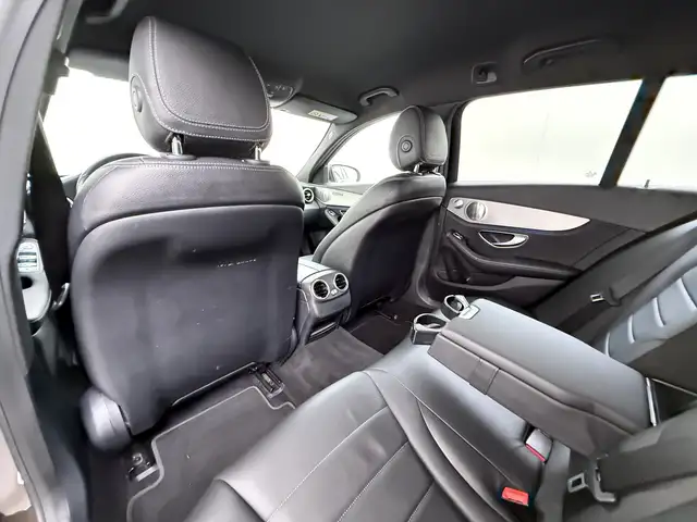 Mercedes-Benz C-Class view 10
