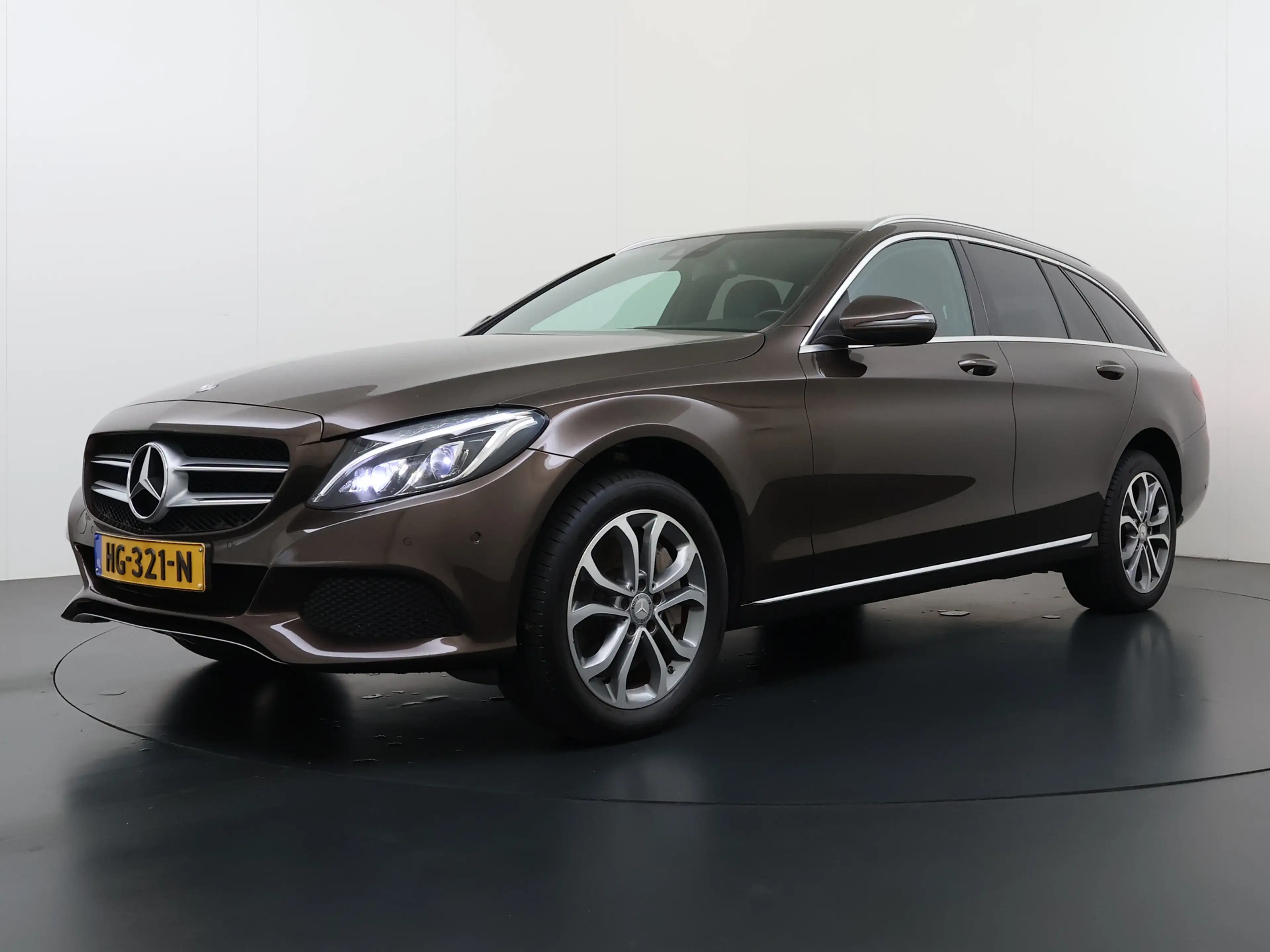 Mercedes-Benz C 350 Estate 350e Automaat Leder Burmester®-Audio Luchtv — photo 39