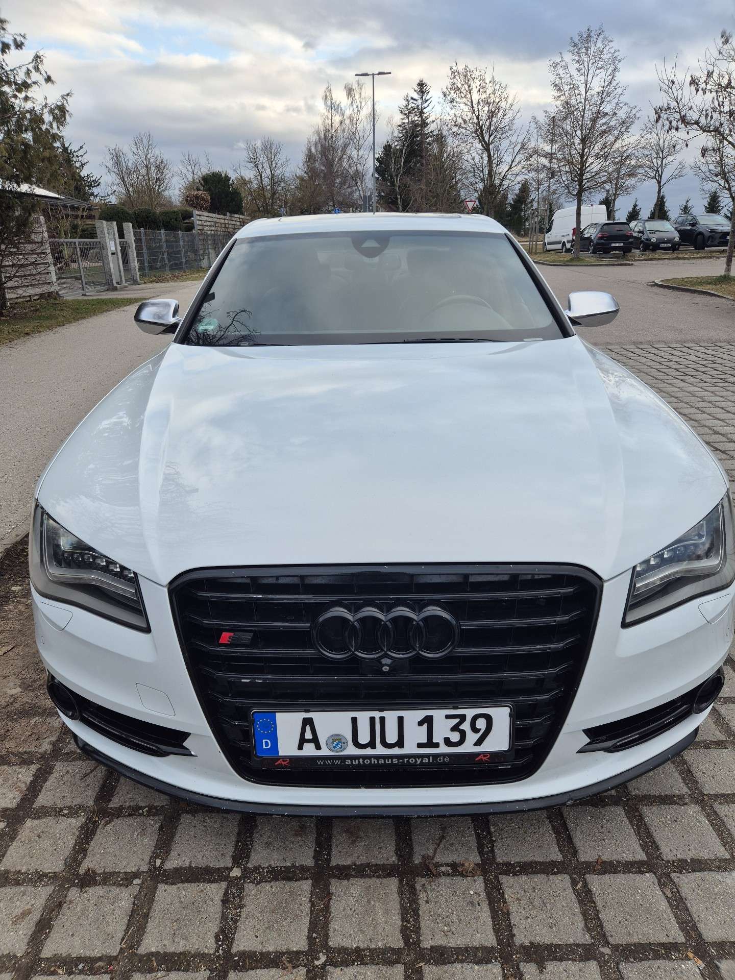 Second hand Audi S8 4.0