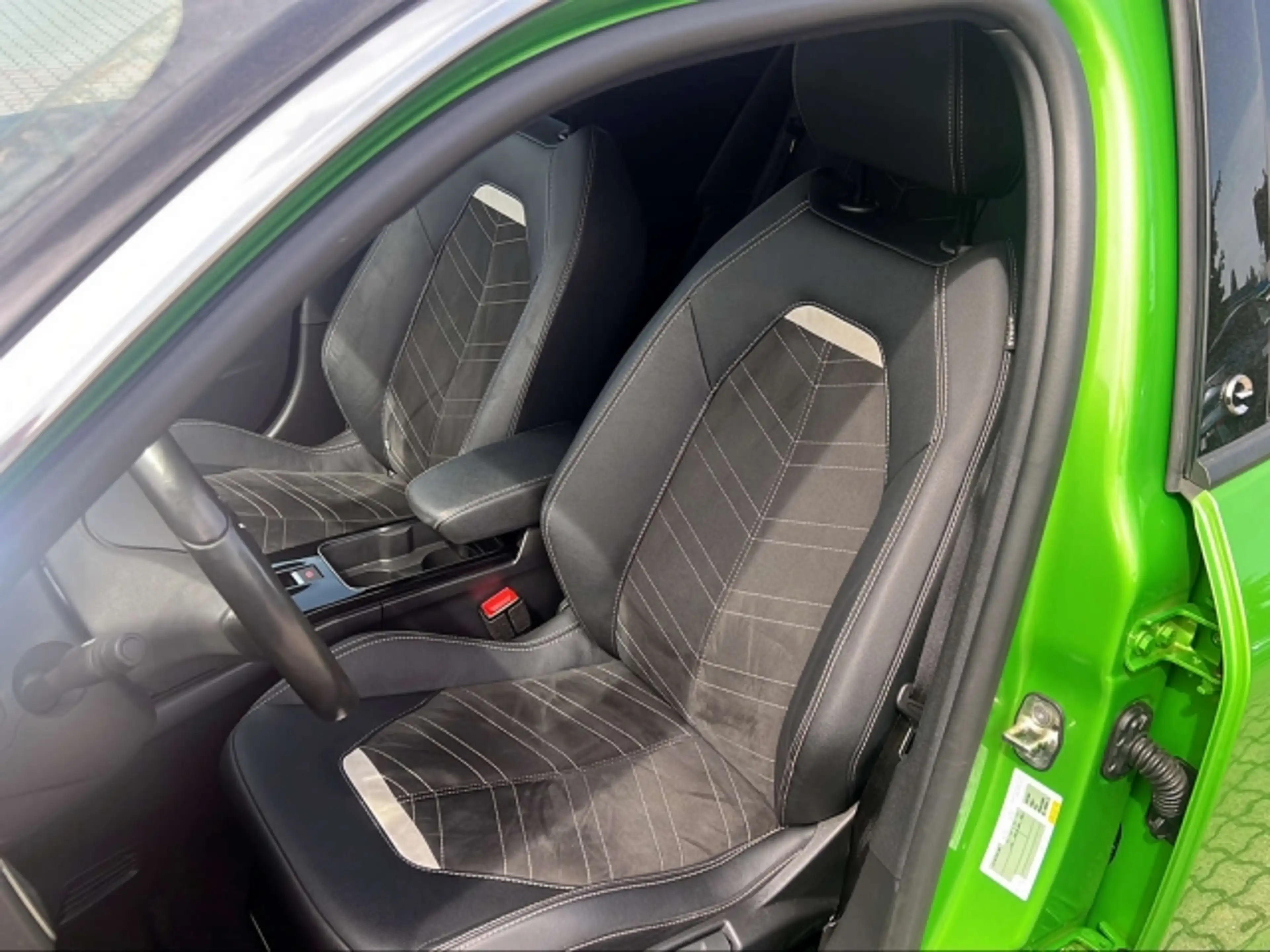 Opel Mokka-E 50kWh — photo 12