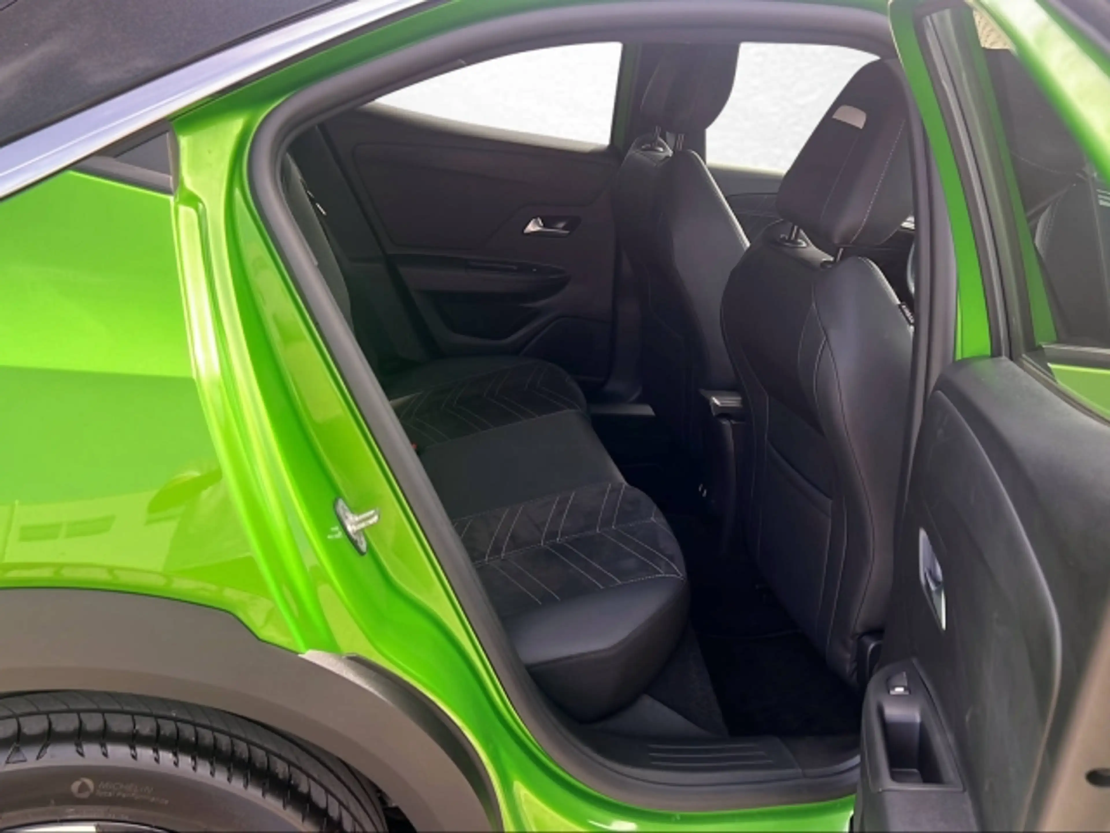 Opel Mokka-E 50kWh — photo 14