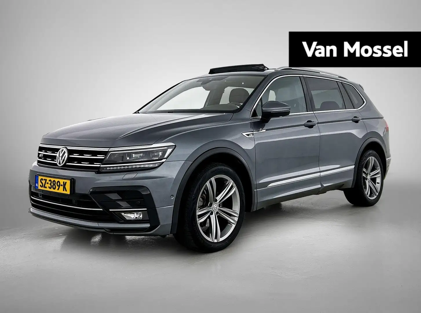 Volkswagen Tiguan Allspace 1.4 TSI Highline Business R | Automaat  | Panorama Grijs - 1